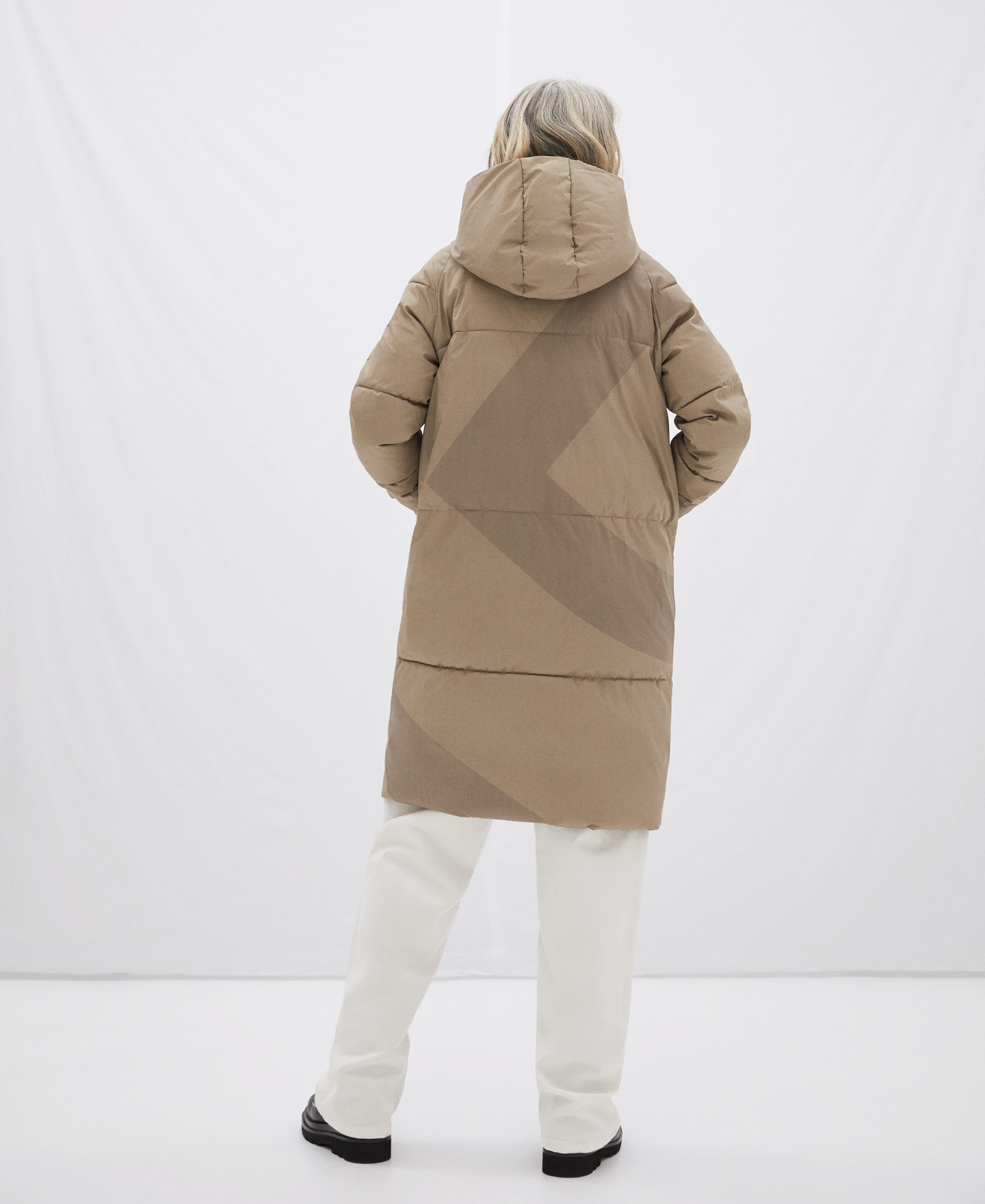 Long manteau matelassé avec imprimé logo image number 2