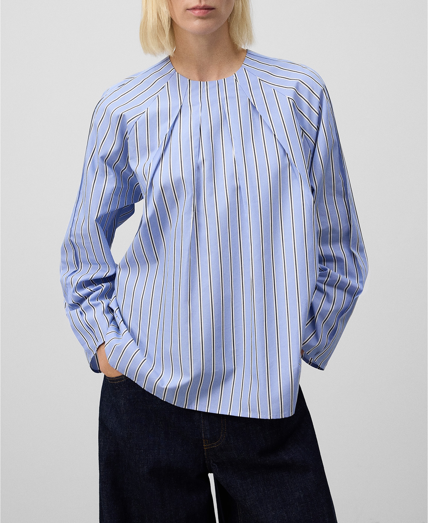 Blusa de decote caixa com algod&atilde;o para mulher image number 0