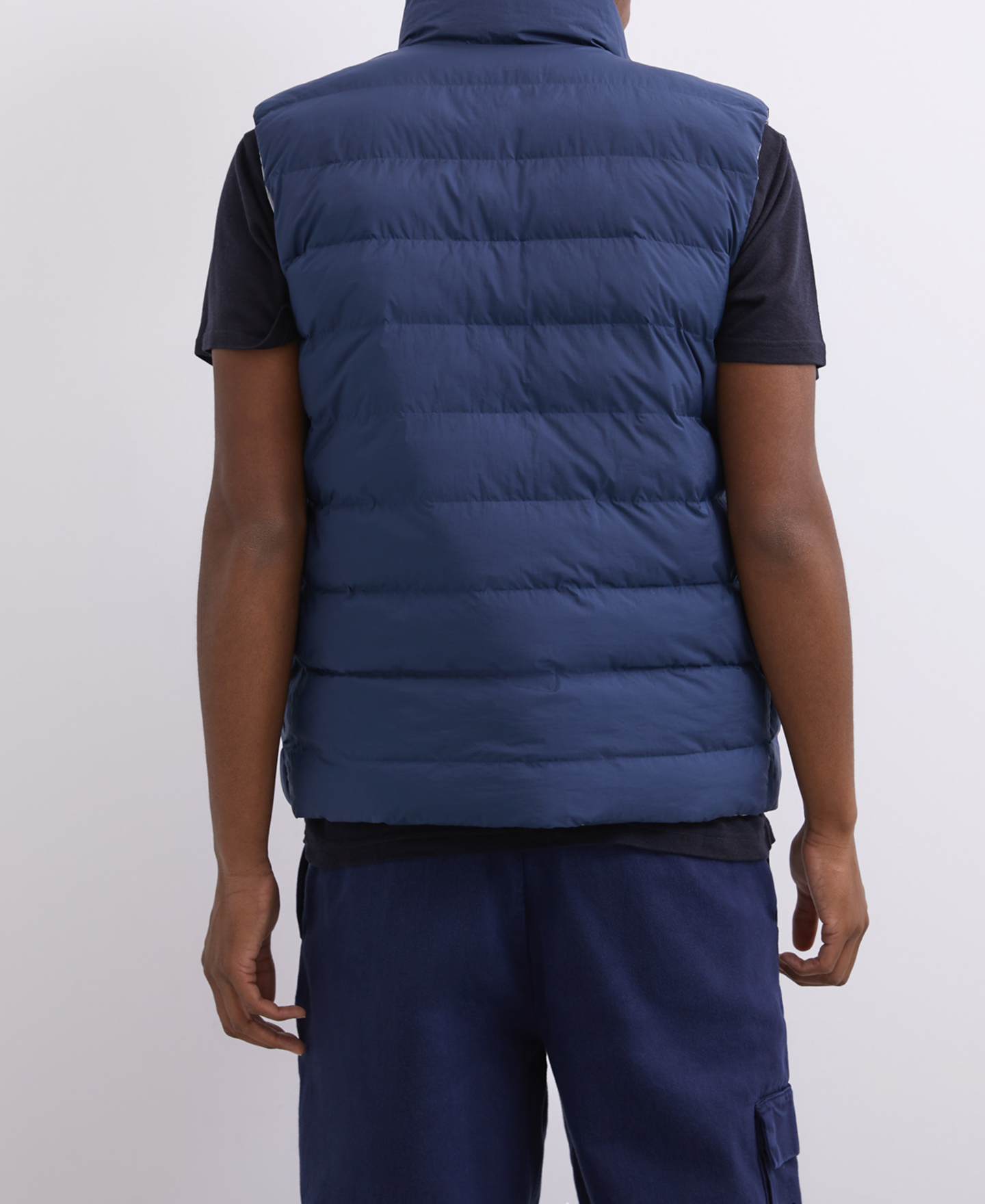 Chaleco de nylon acolchado reversible image number 1