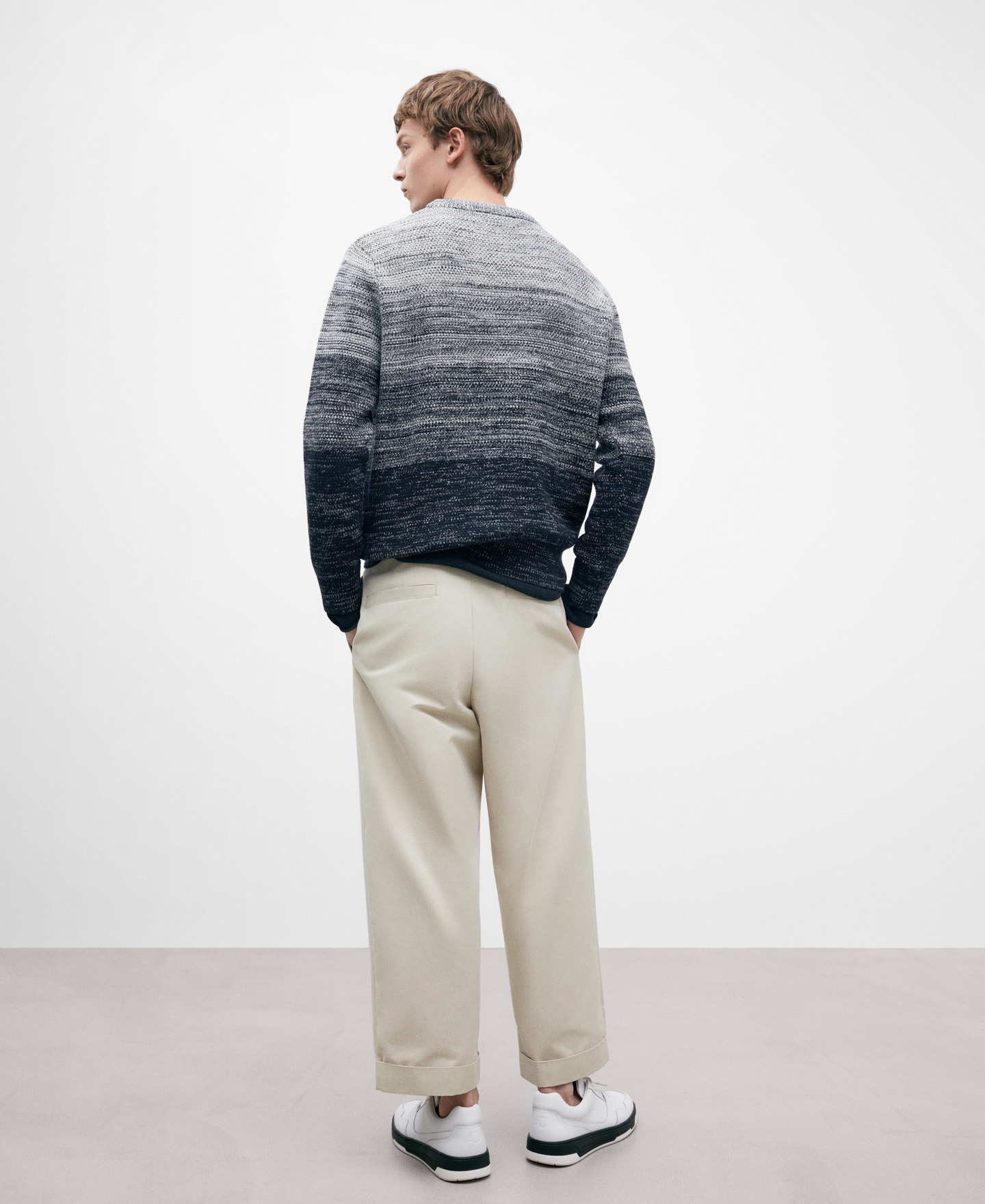 Blue gradient cotton sweater image number 2