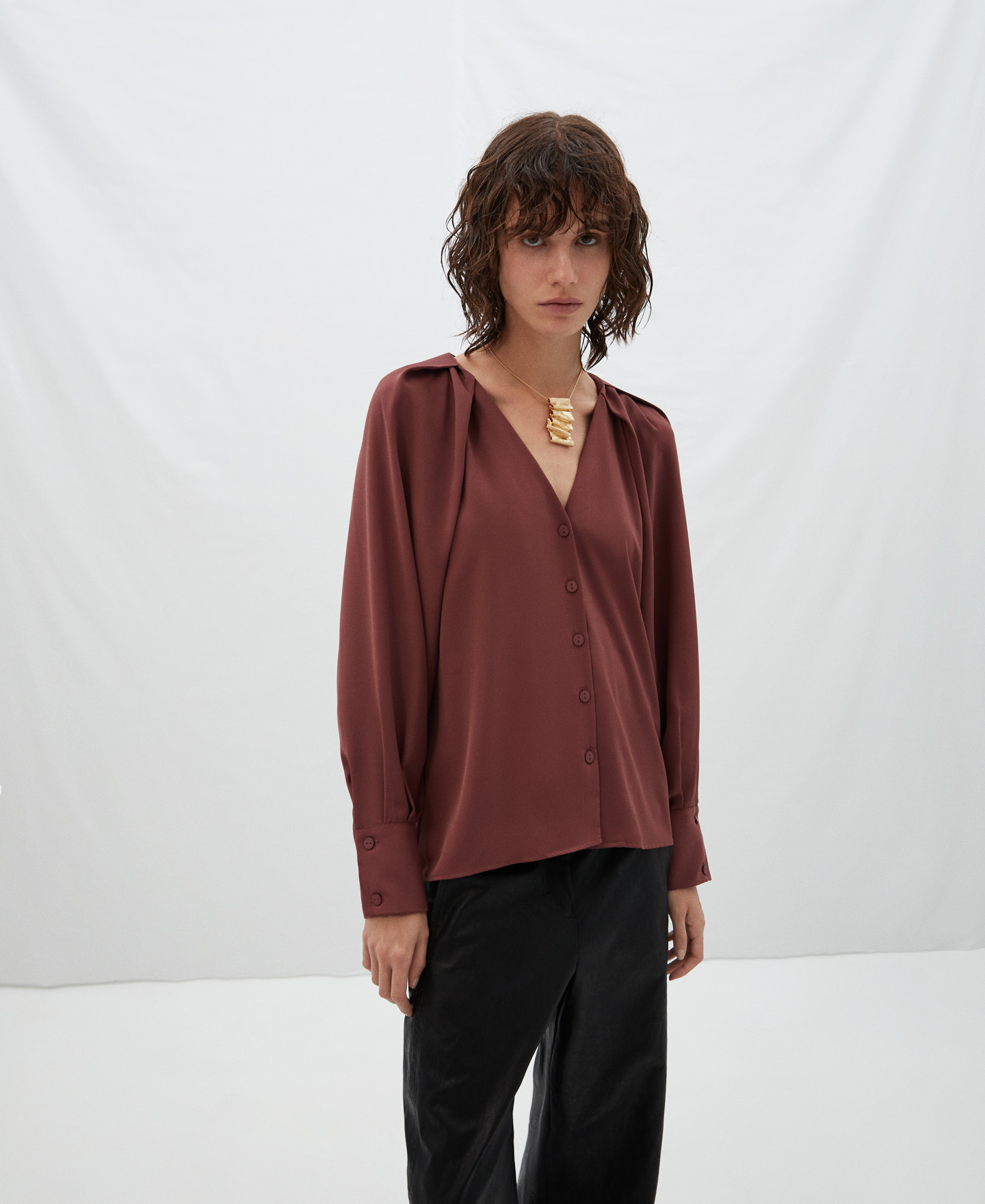 Puffed sleeve blouse image number 0
