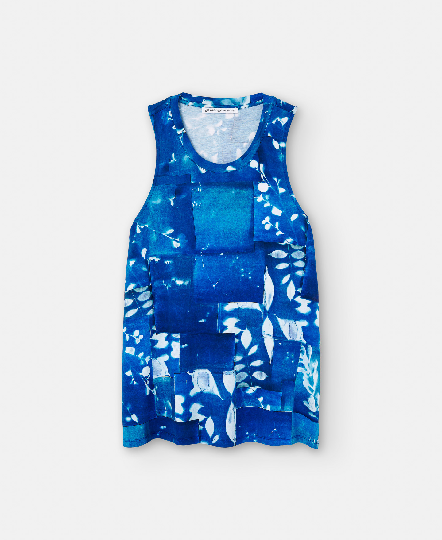 Box neck t-shirt with gathers image number 0