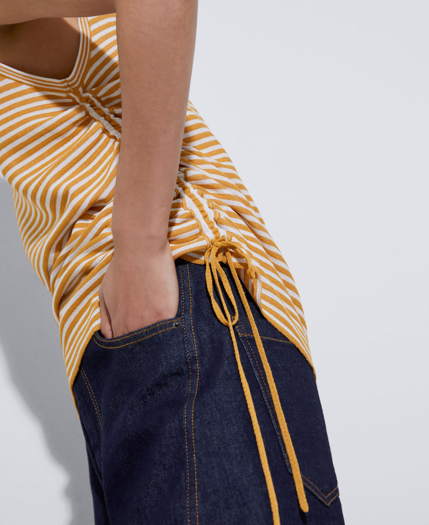 Viscose knitted striped top image number 3