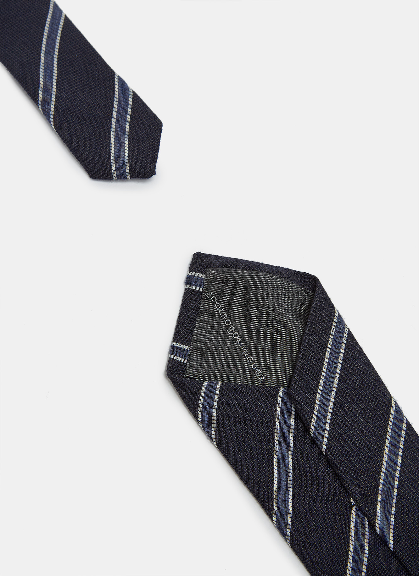 Corbata en lana y seda con rayas image number 1