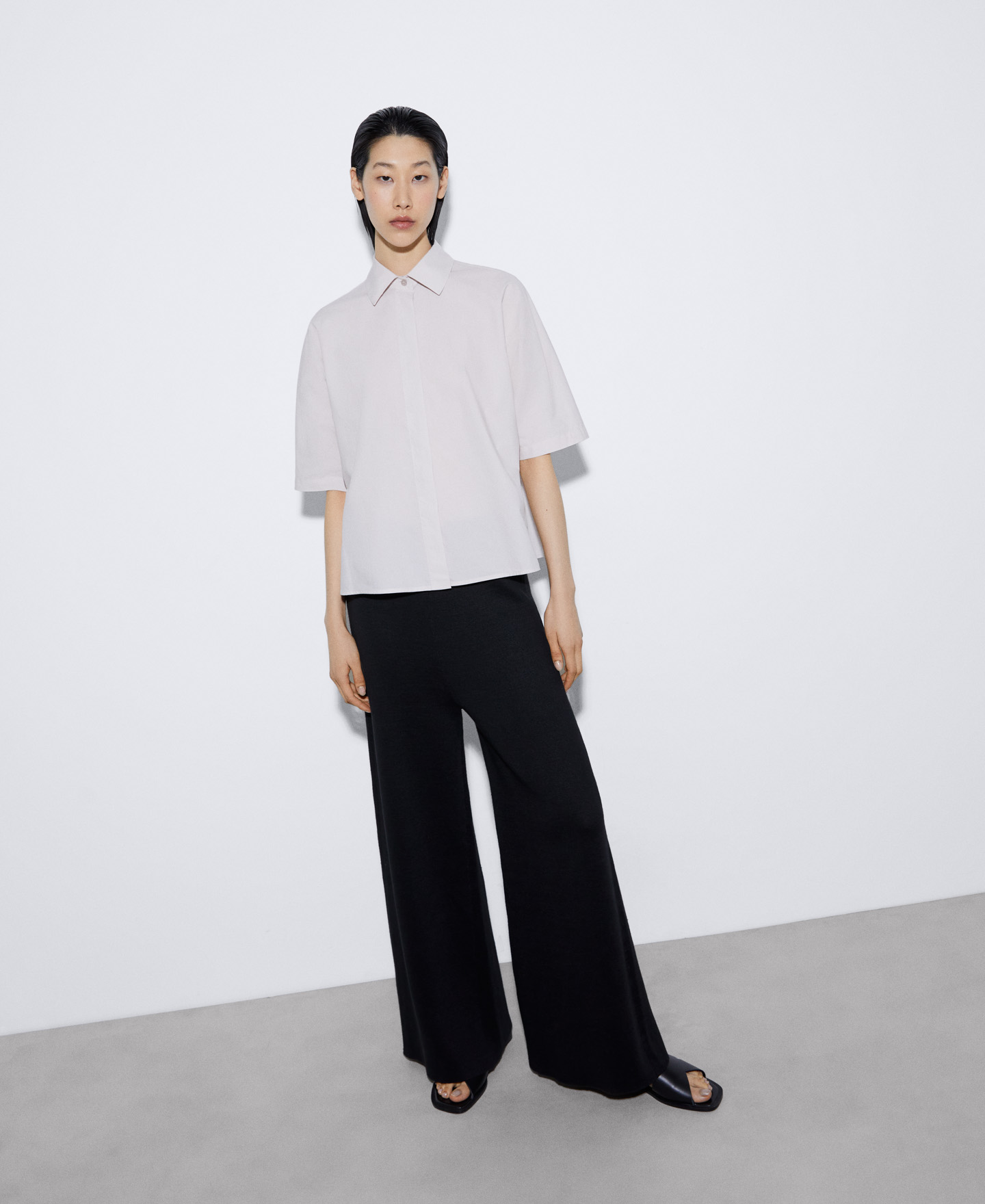 Short sleeve cotton overshirt image number 1
