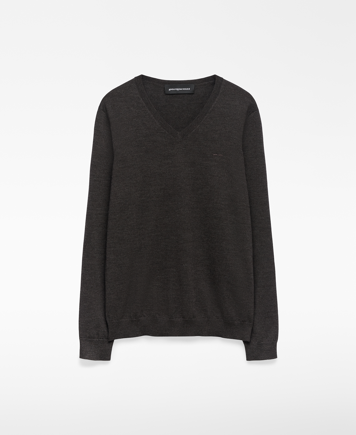 Merino wool V-neck sweater man image number 4