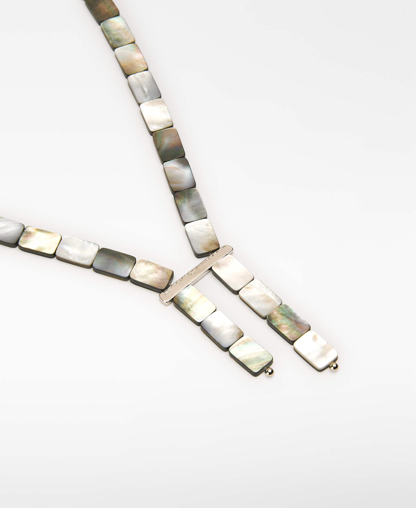 Shell piece necklace image number 1