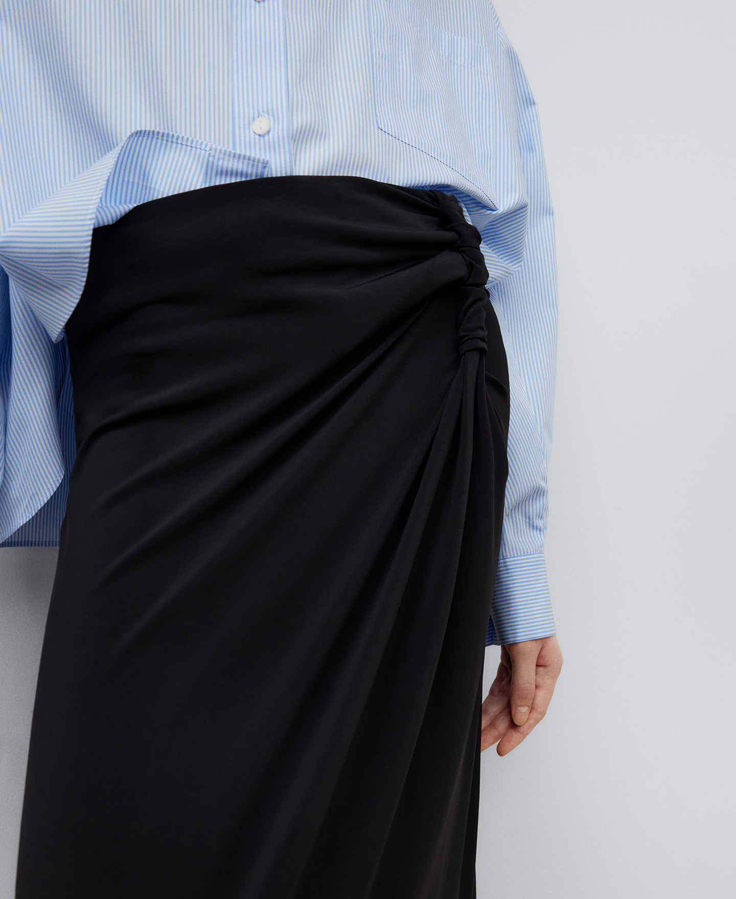 Jupe asymétrique noire pour femme image number 3