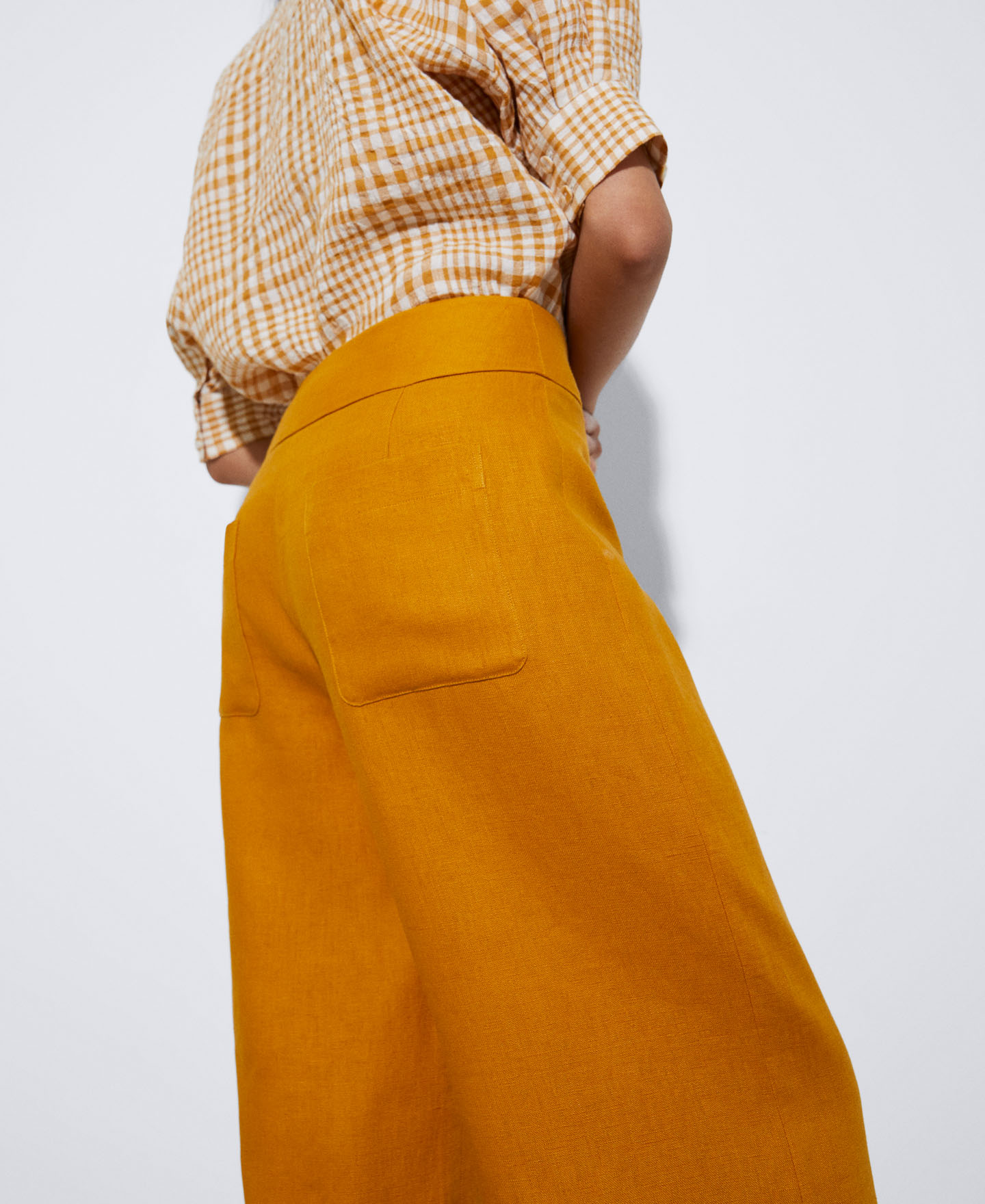 Pantalón culotte en lino responsable image number 3