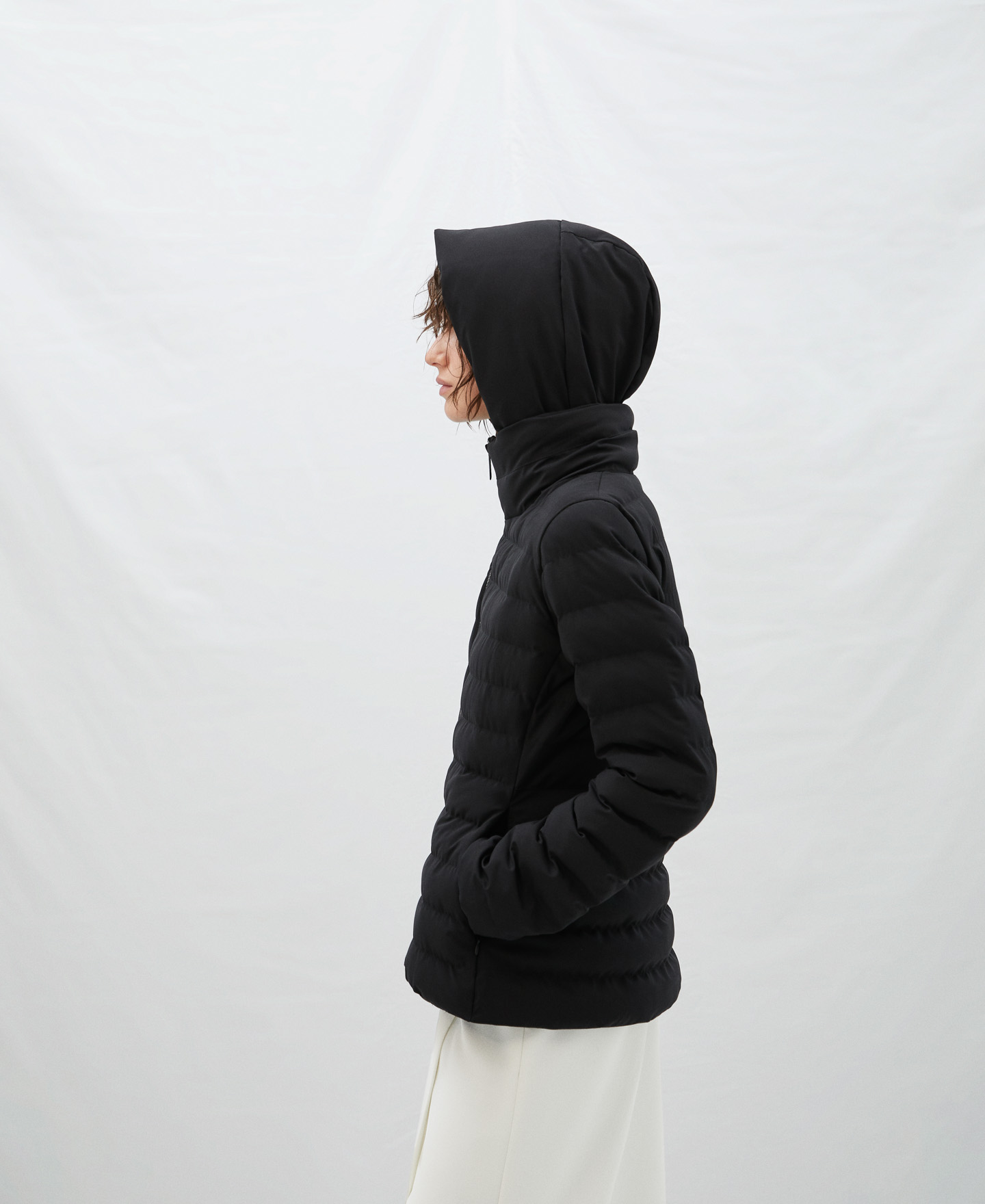 Quilted jacket with detachable hood image number 3