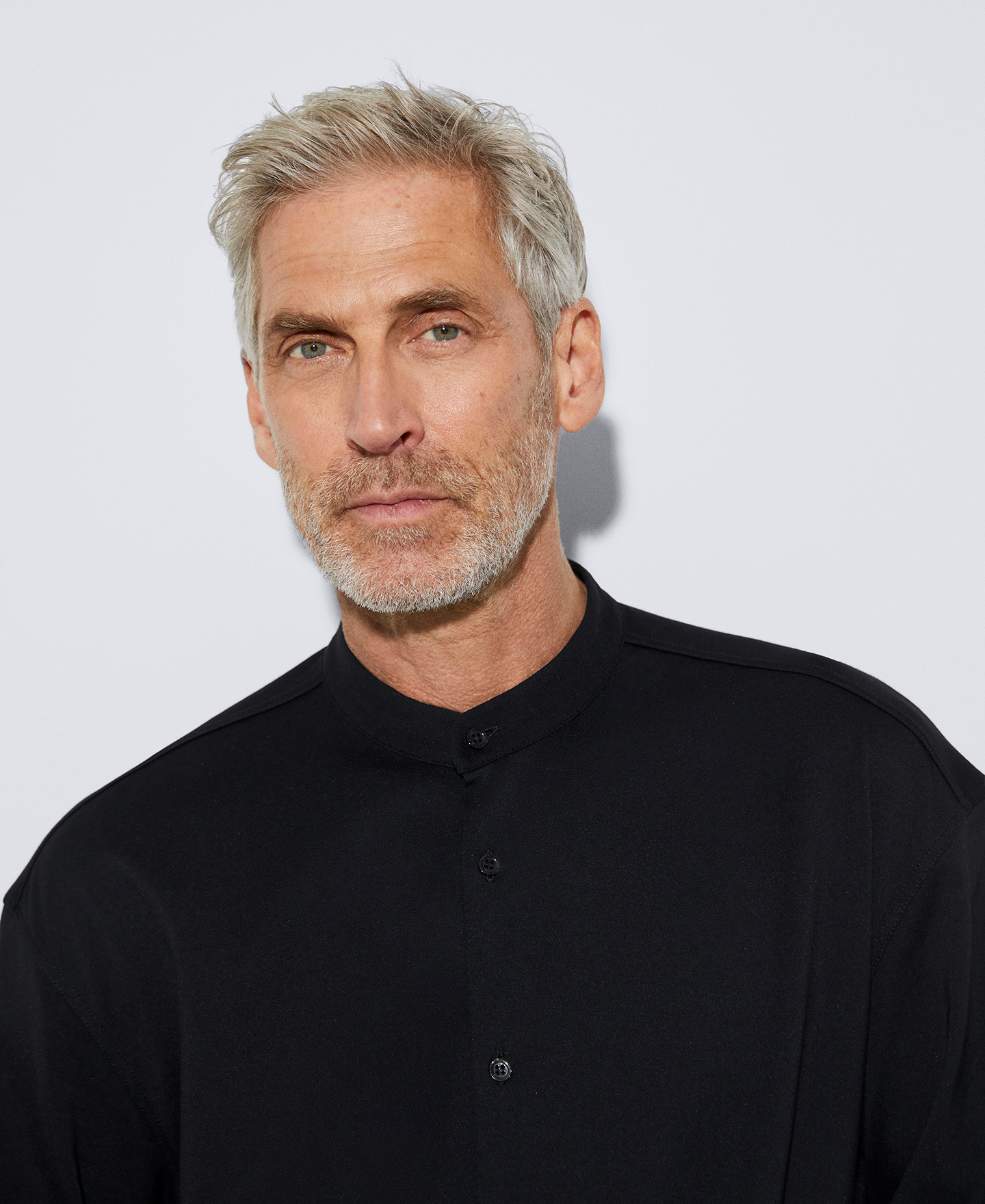 Mandarin collar knitted shirt image number 3