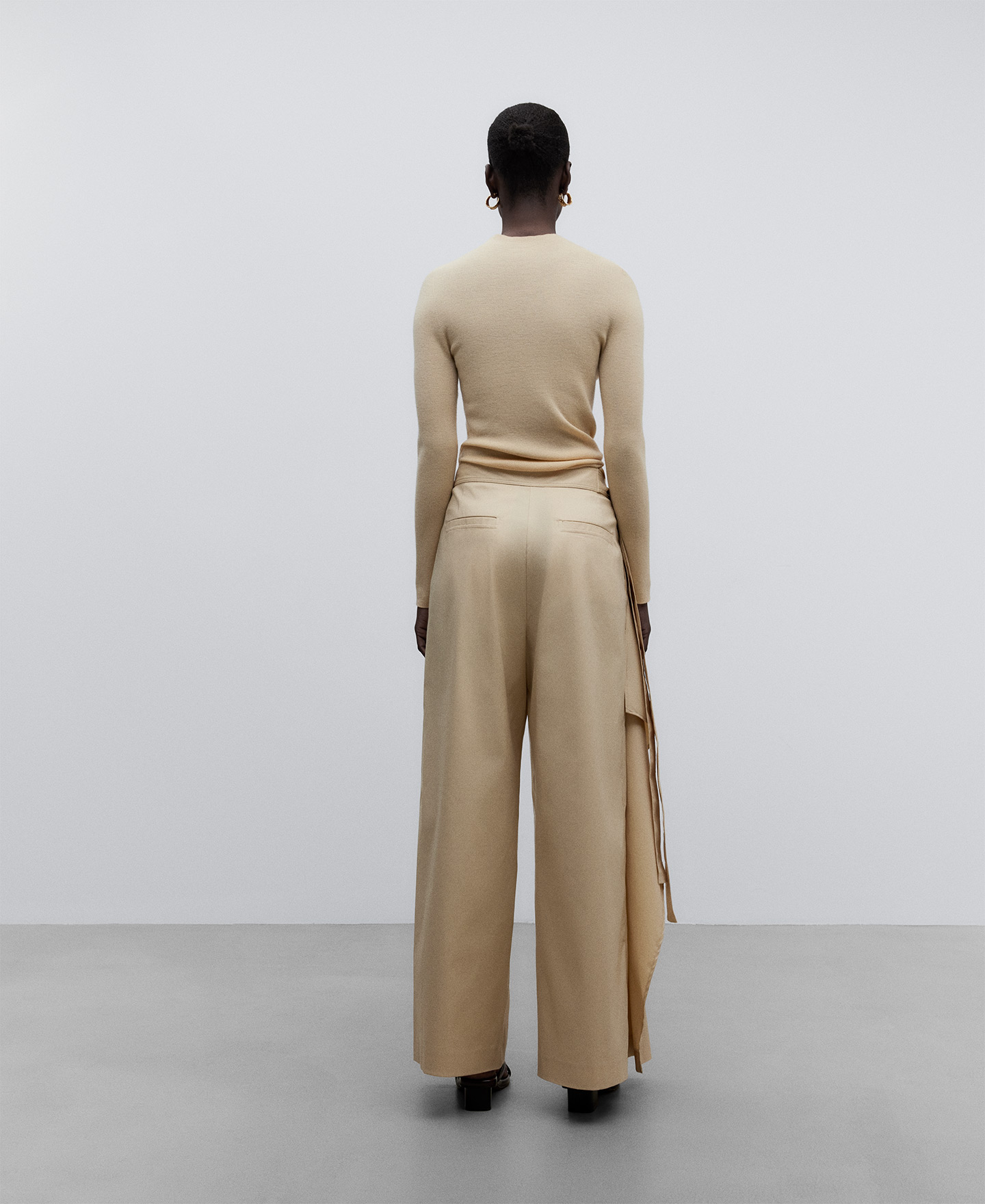 Pantalon droit pour femme image number 2