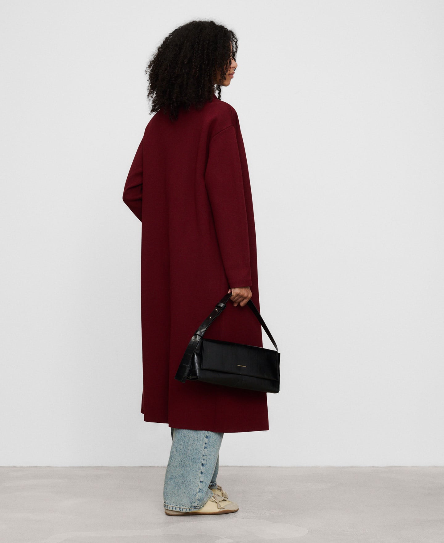 Manteau long en maille crois&eacute;e image number 2