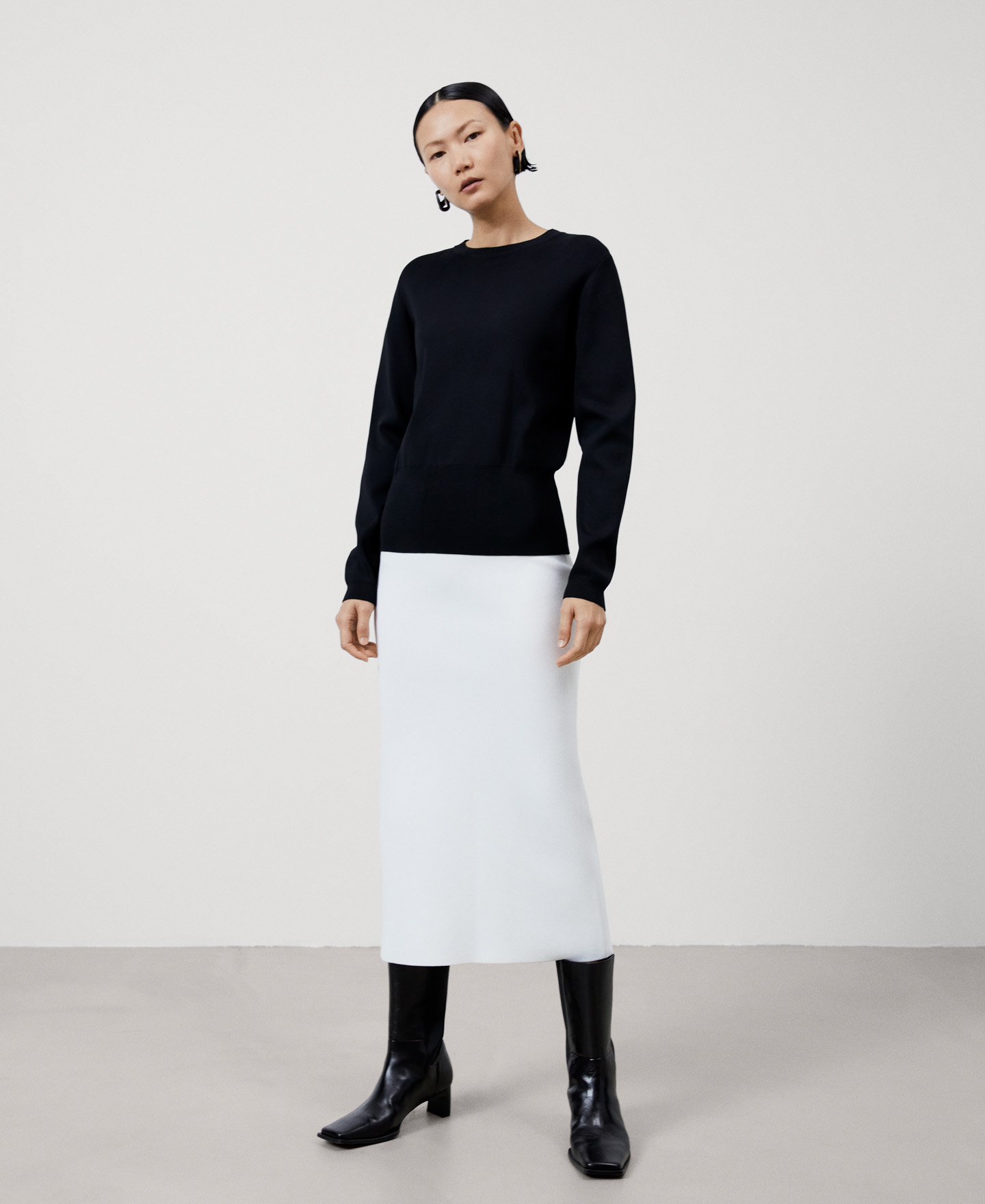 Recycled nylon knitted sweater image number 1