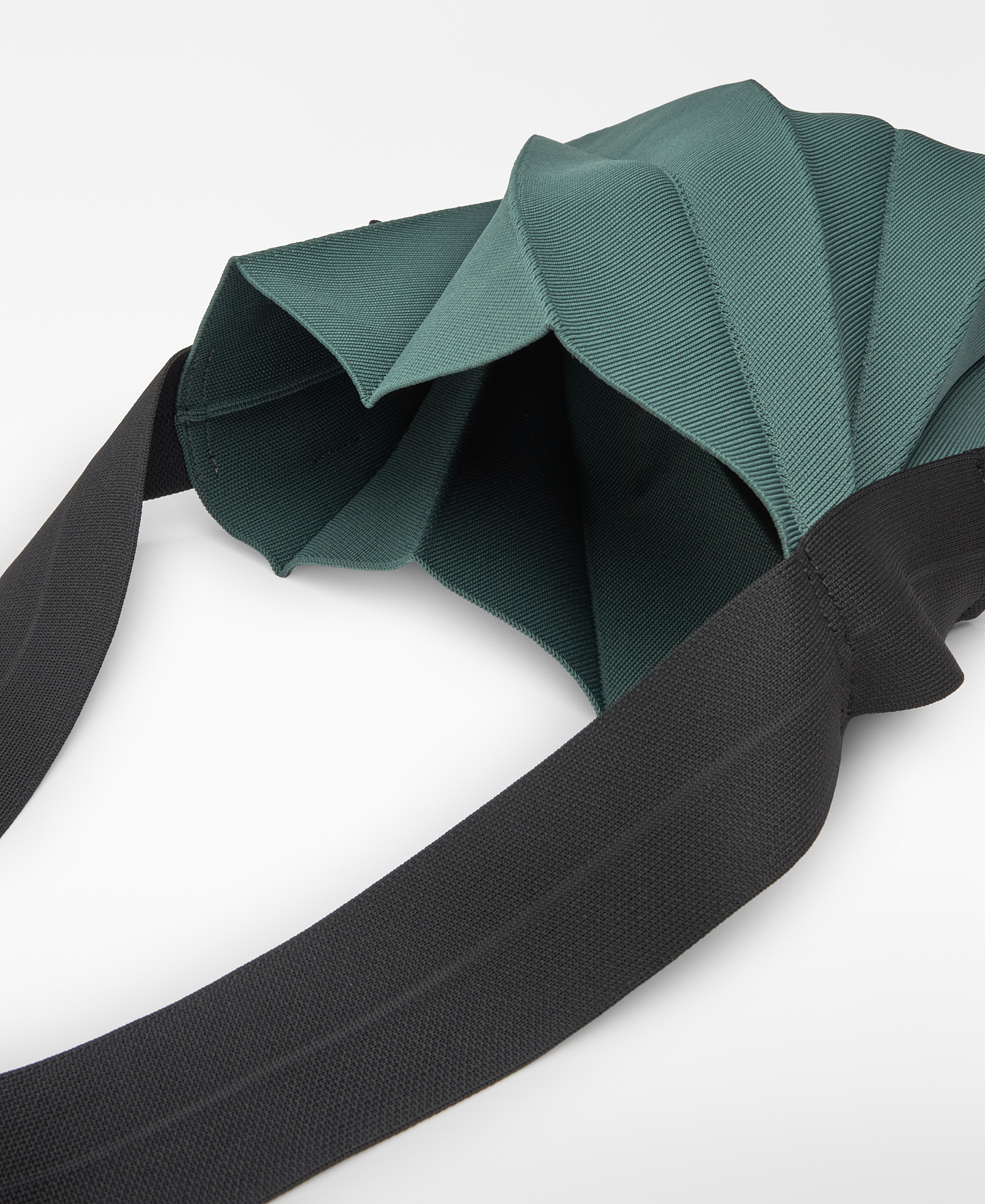 Hobo plisado punto image number 3