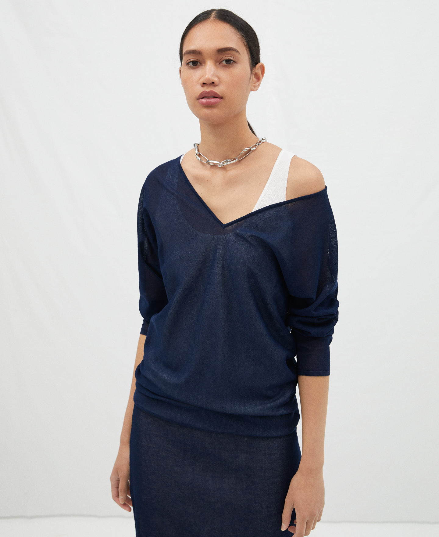 Tank t-shirt and sweater set image number 0