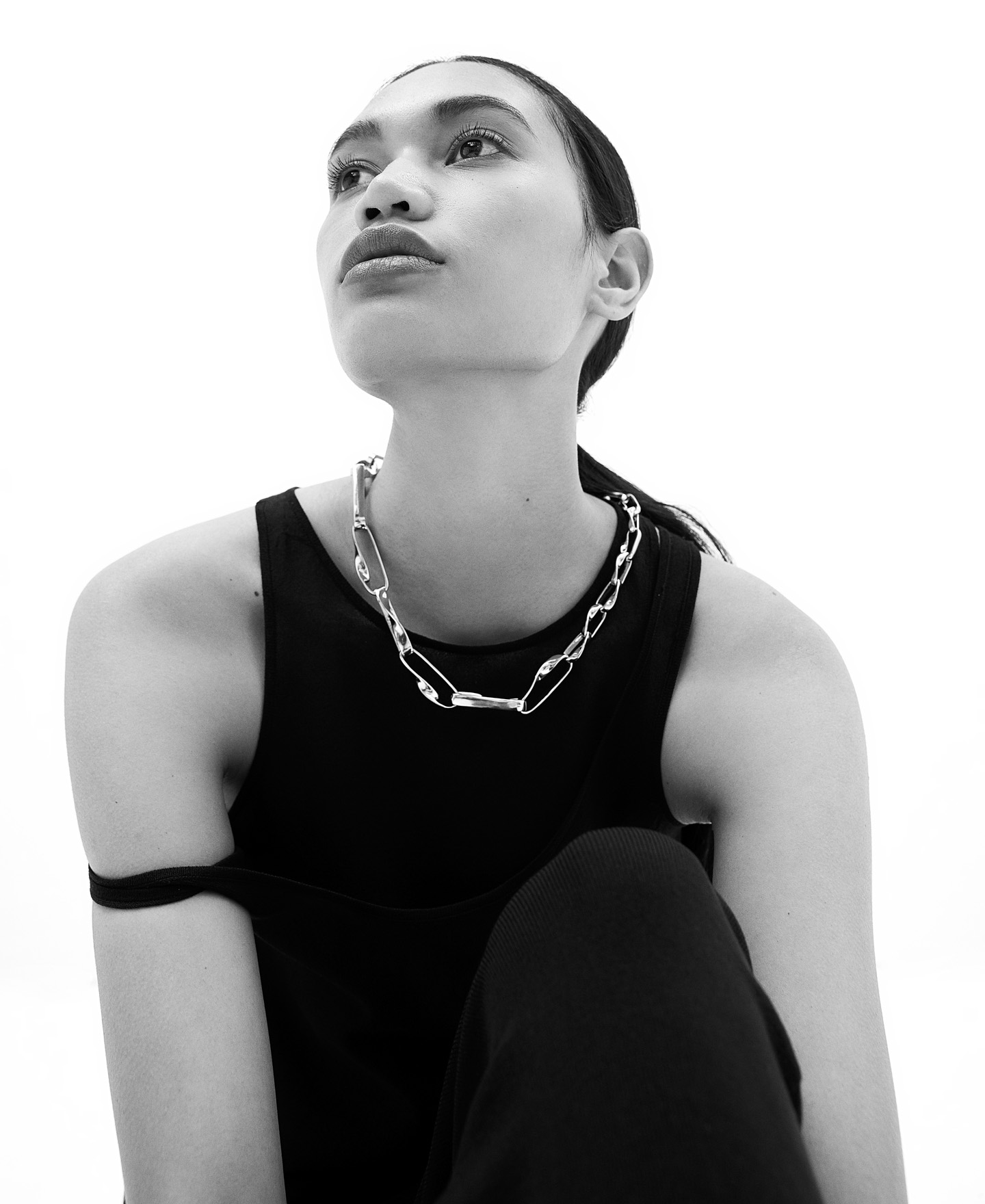 Imperfect chain links necklace image number 3