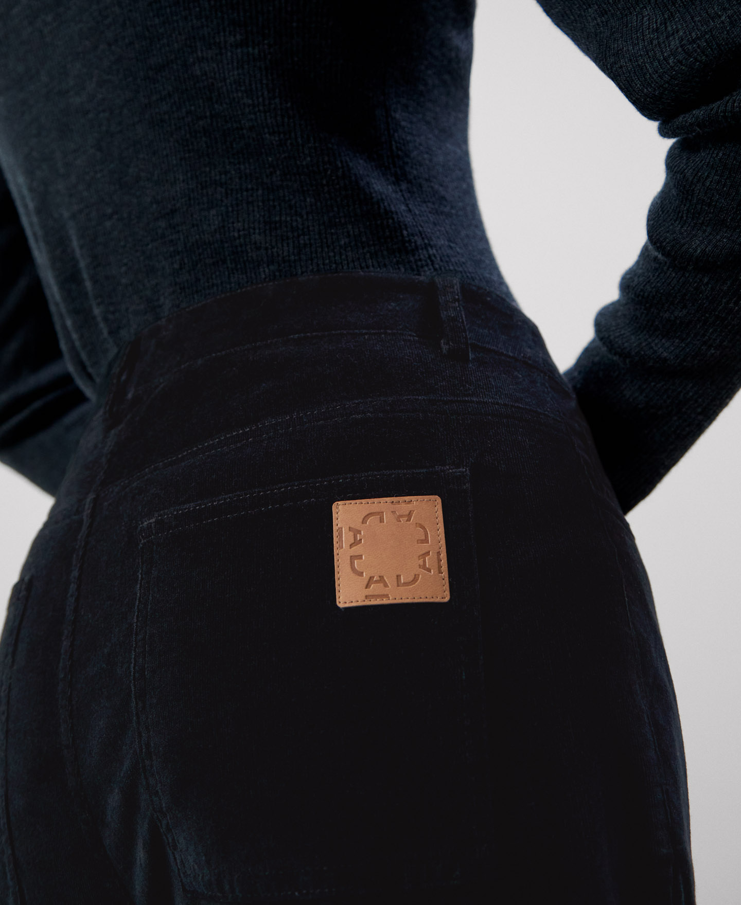 Cotton micro corduroy skinny trousers image number 3