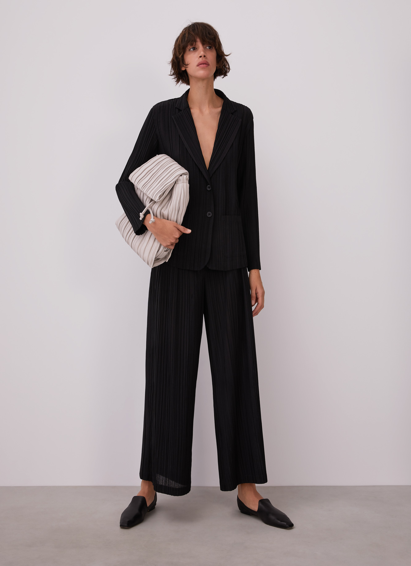 Straight crinkle trousers image number 4