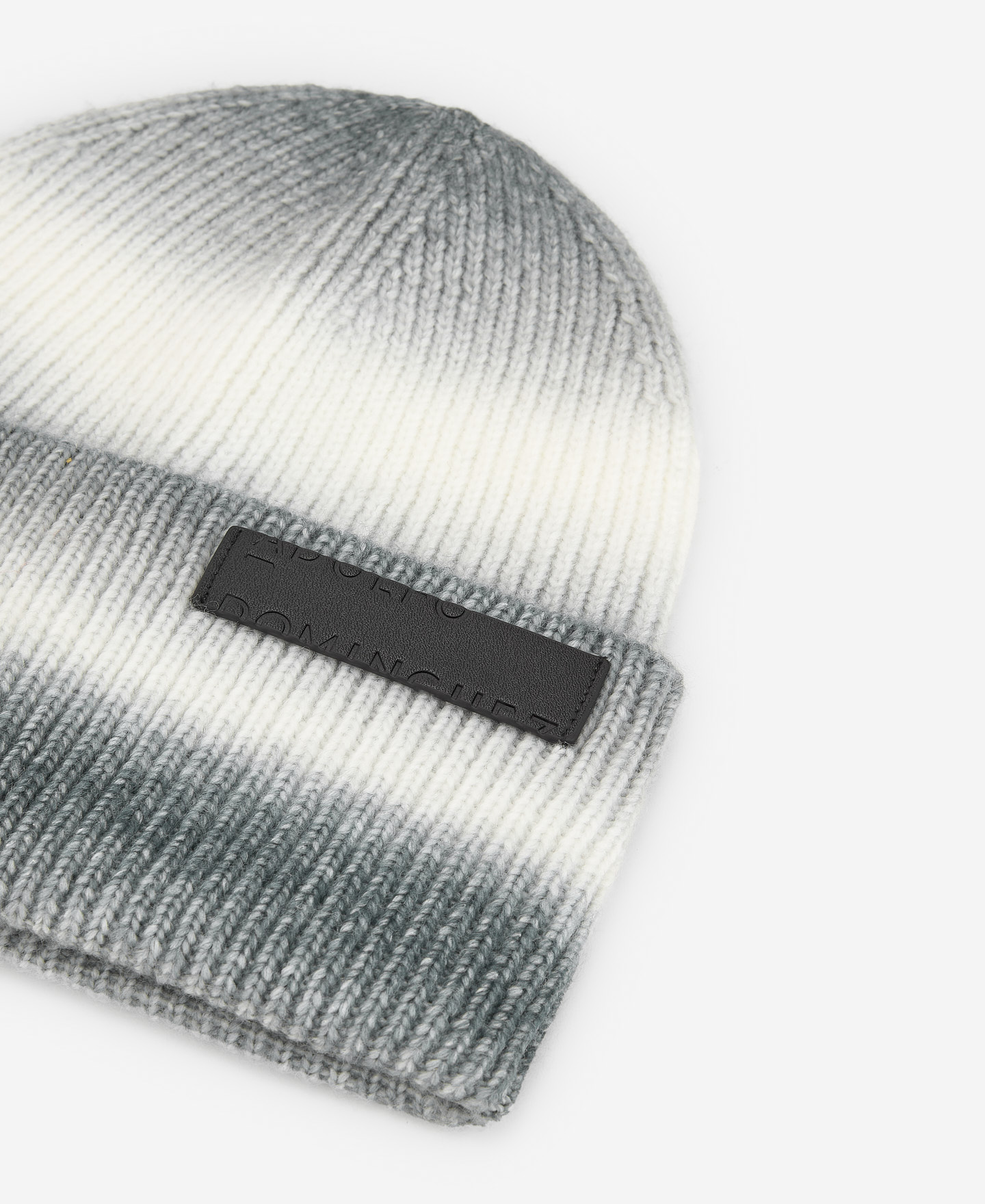 Beanie efecto degradado image number 1
