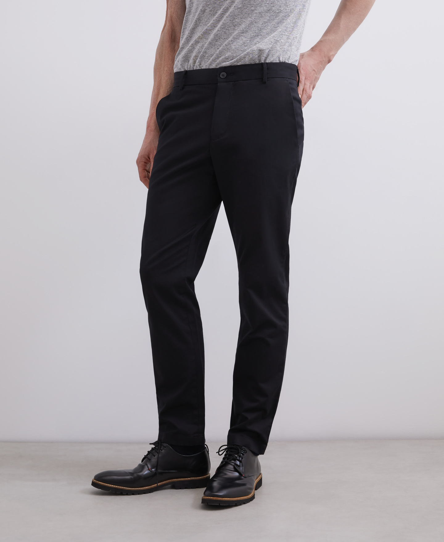 Pantalón chino algodón elástico image number 1