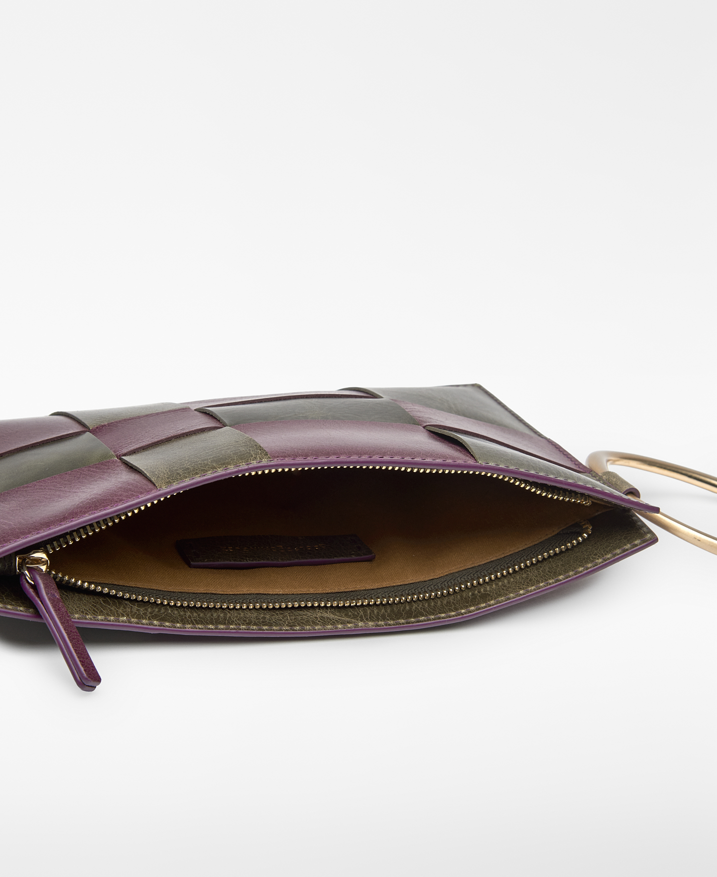 Ori&oacute;n two-tone clutch image number 2