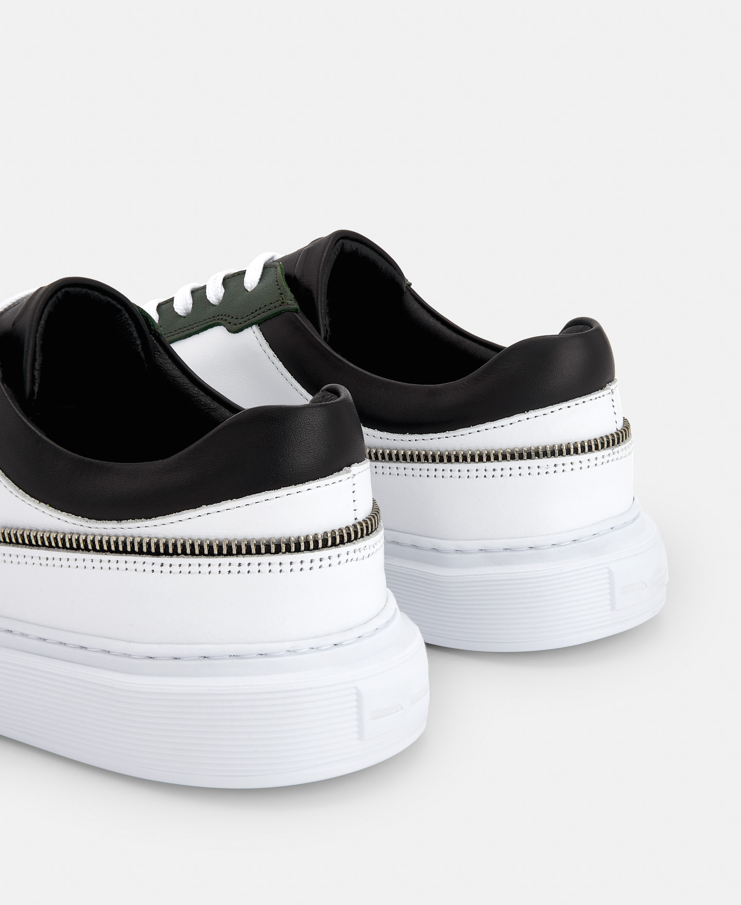 Sneaker made in Portugal image number 2