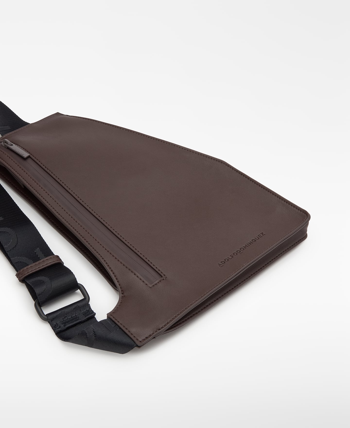 Crossbody aus Leder Nicht Leder image number 2