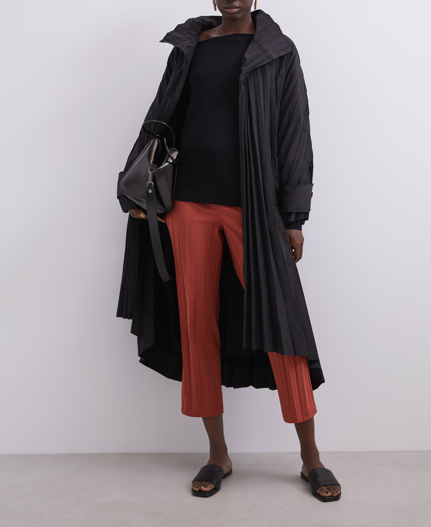 Straight cut crinkle trousers image number 0