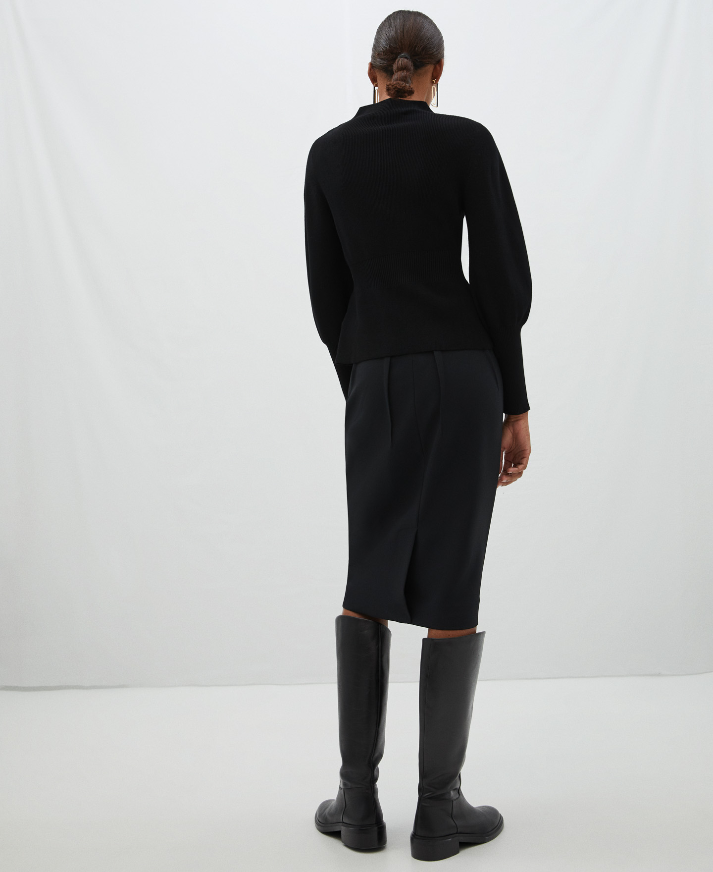 English knitted puffed sleeve sweater image number 2