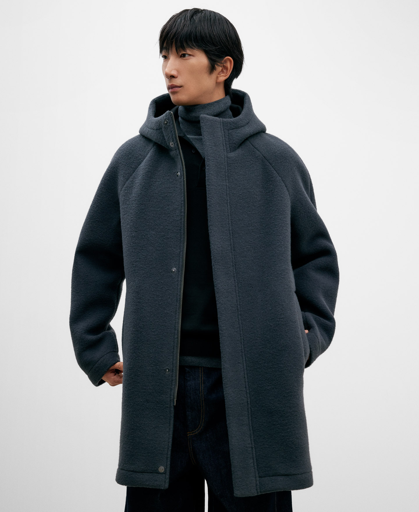 Grey polyester long coat for men image number 0