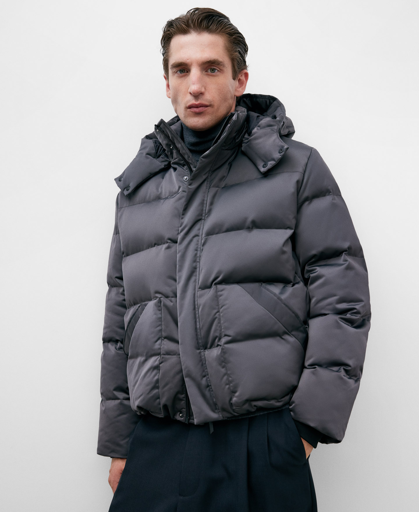 Veste matelassée à capuche amovible image number 0
