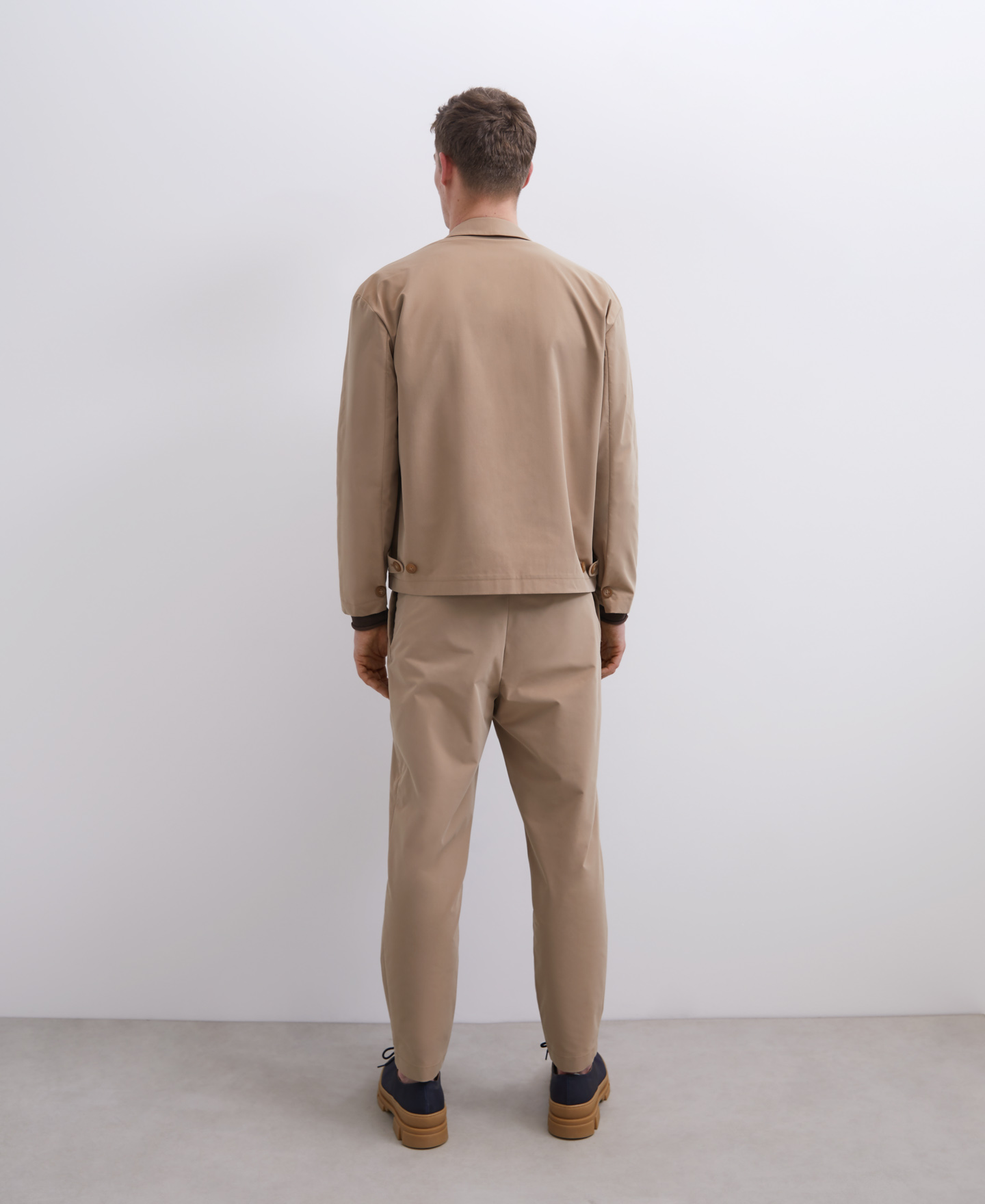 Camel shirt collar jacket image number 1