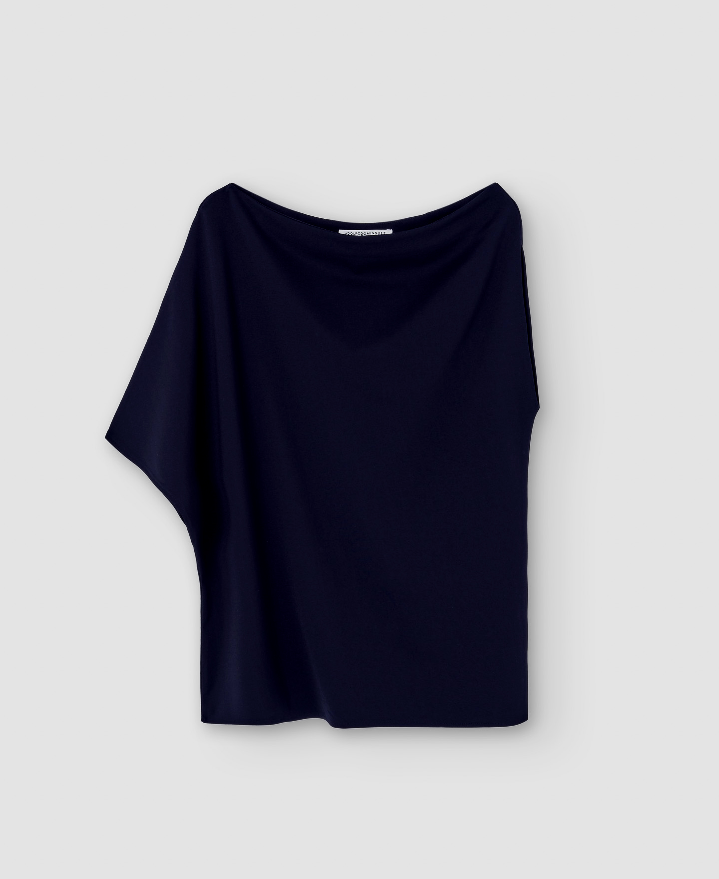 Recycled materials asymmetric top image number 4