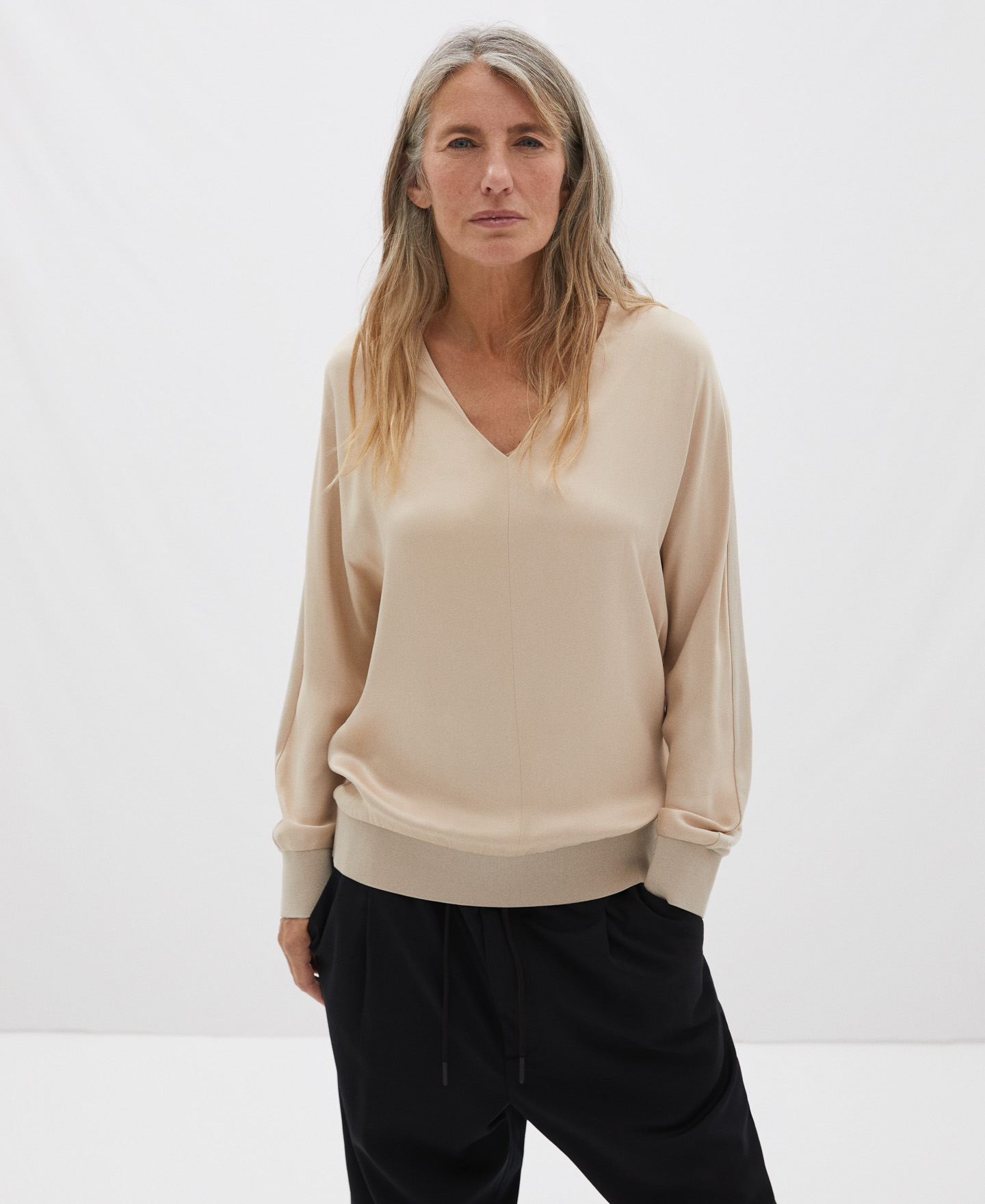 Knitted and woven t-shirt image number 0