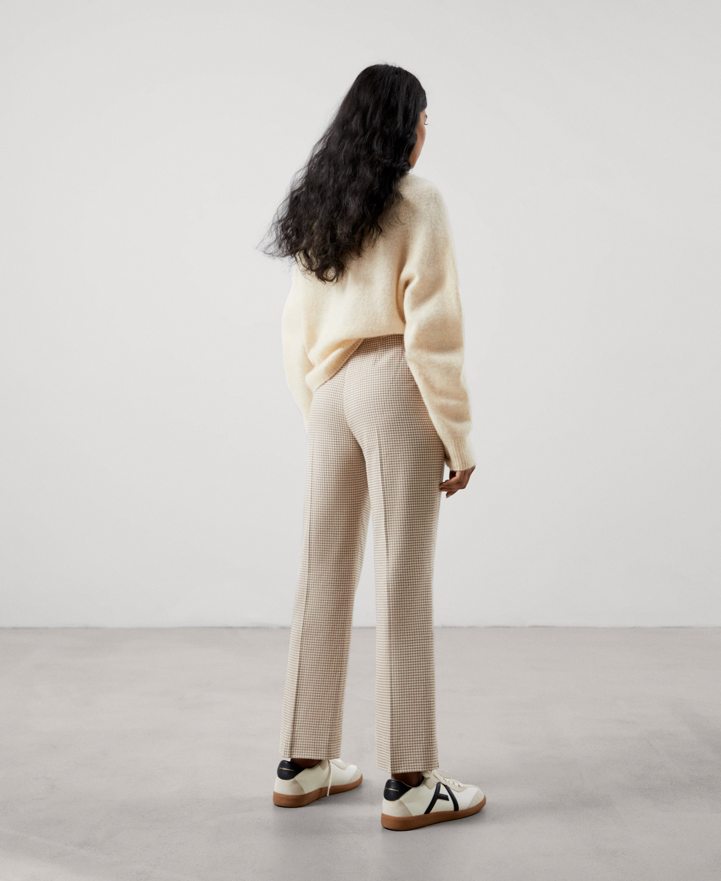 Cotton and modal skinny trousers image number 2