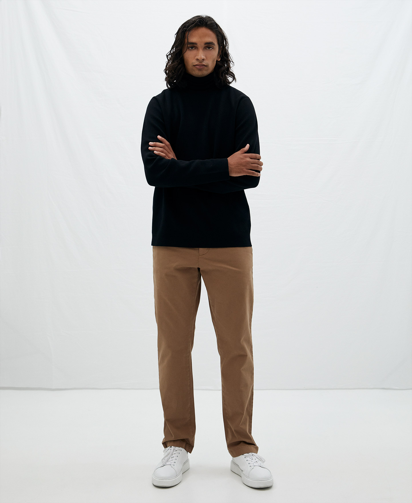 Pantalón chino en algodón image number 1
