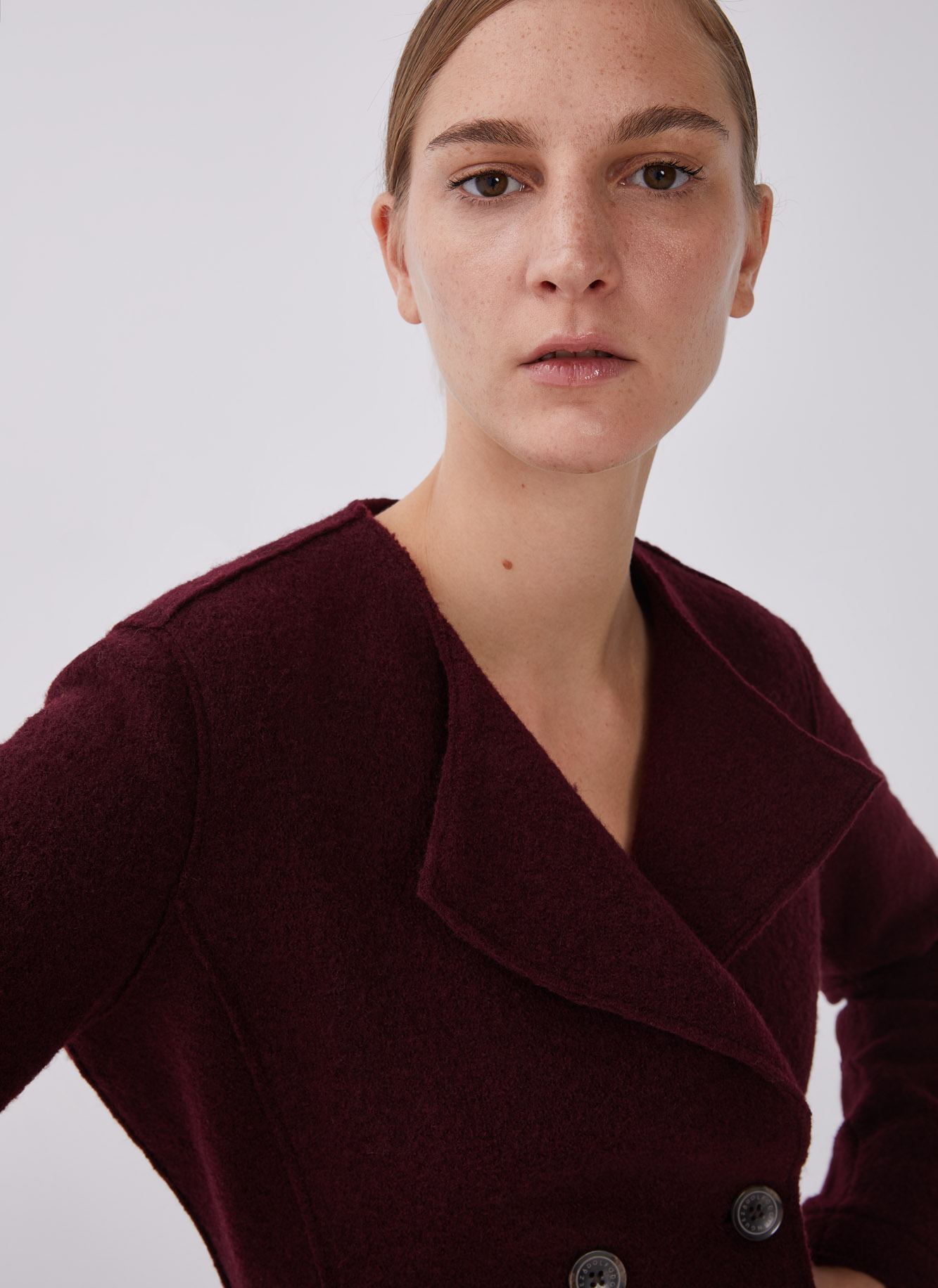 Chaqueta cruzada en merino image number 3