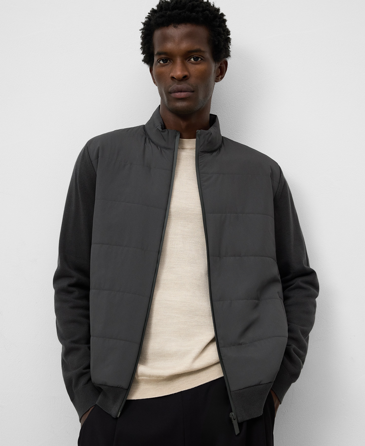 Cárdigan nailon y punto hombre image number 0