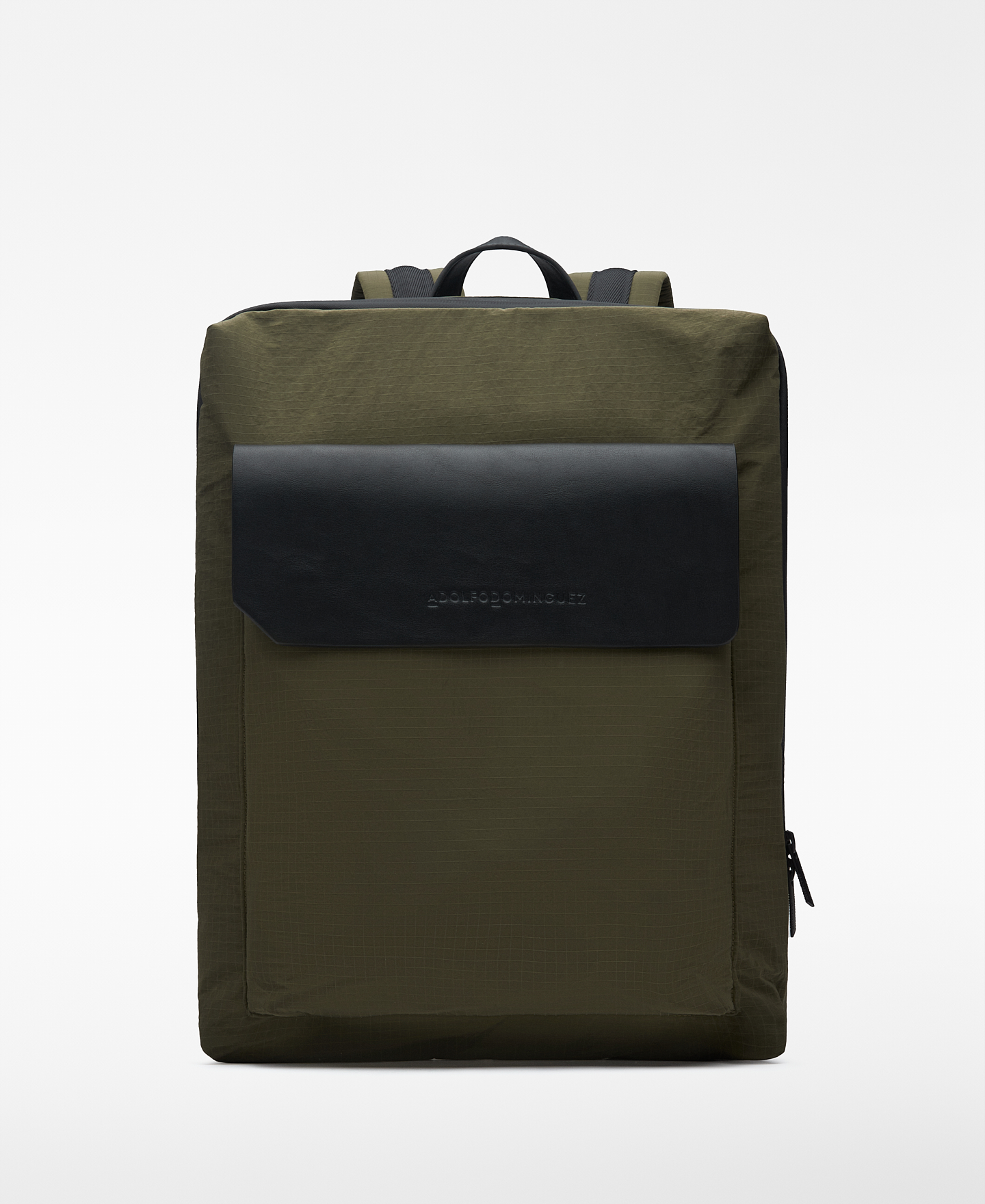 Green nylon compact backpack man image number 0