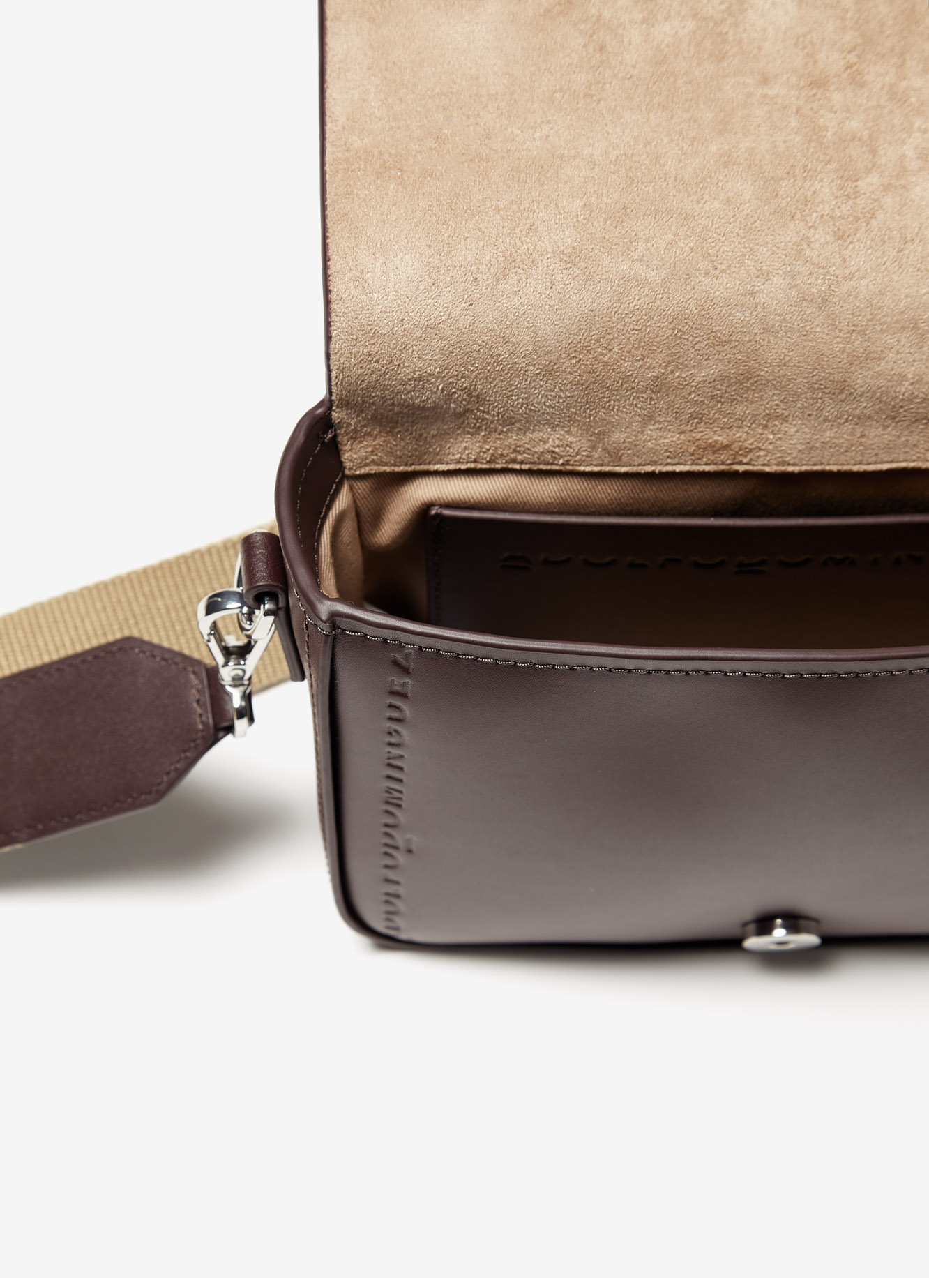 Vachetta leather flap bag image number 3