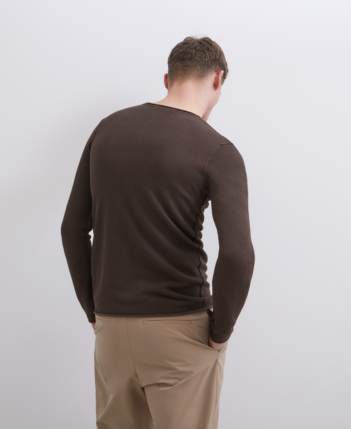 Viscose and cotton knitted T-shirt image number 2