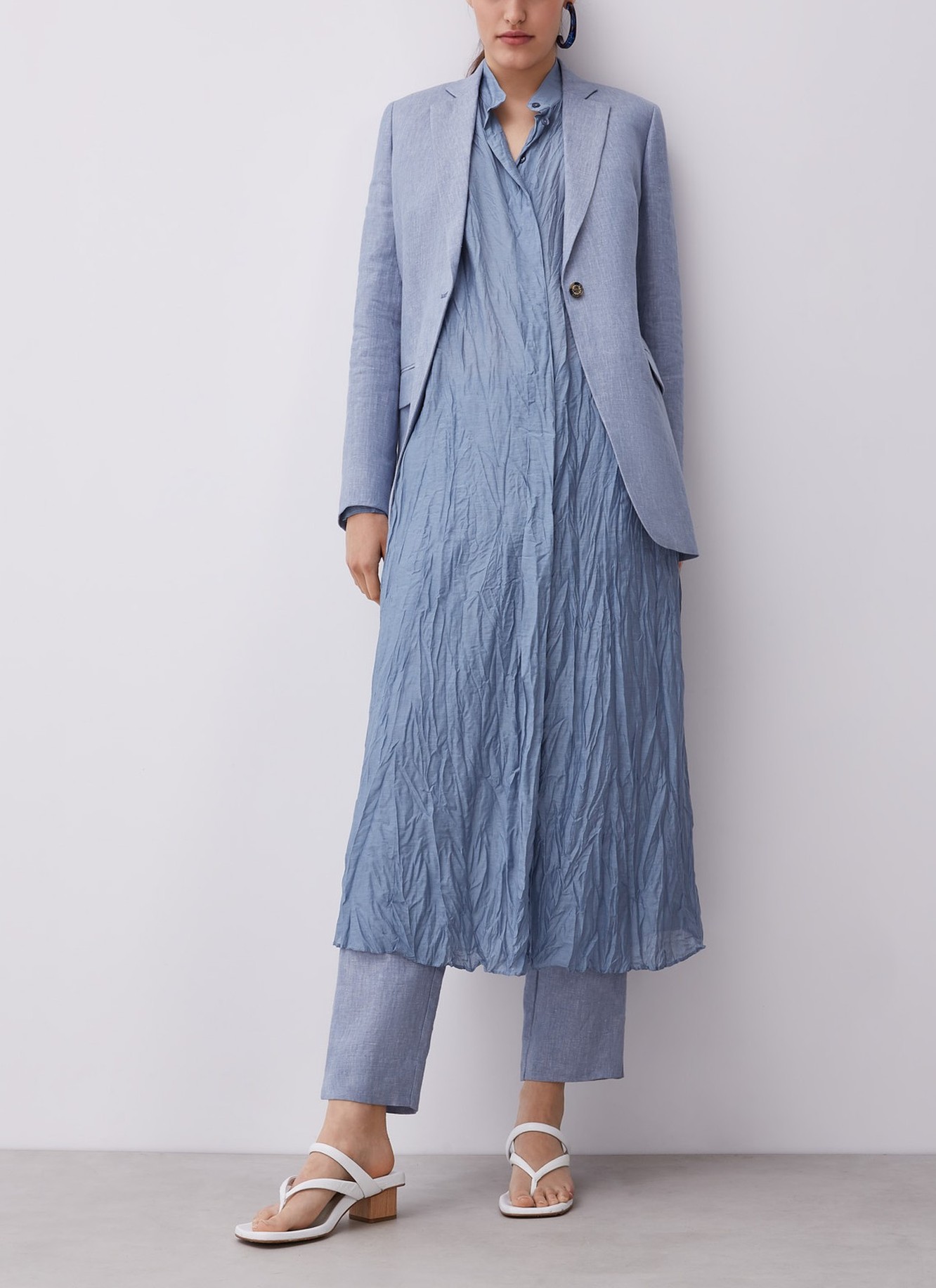 Linen blazer with one button image number 4