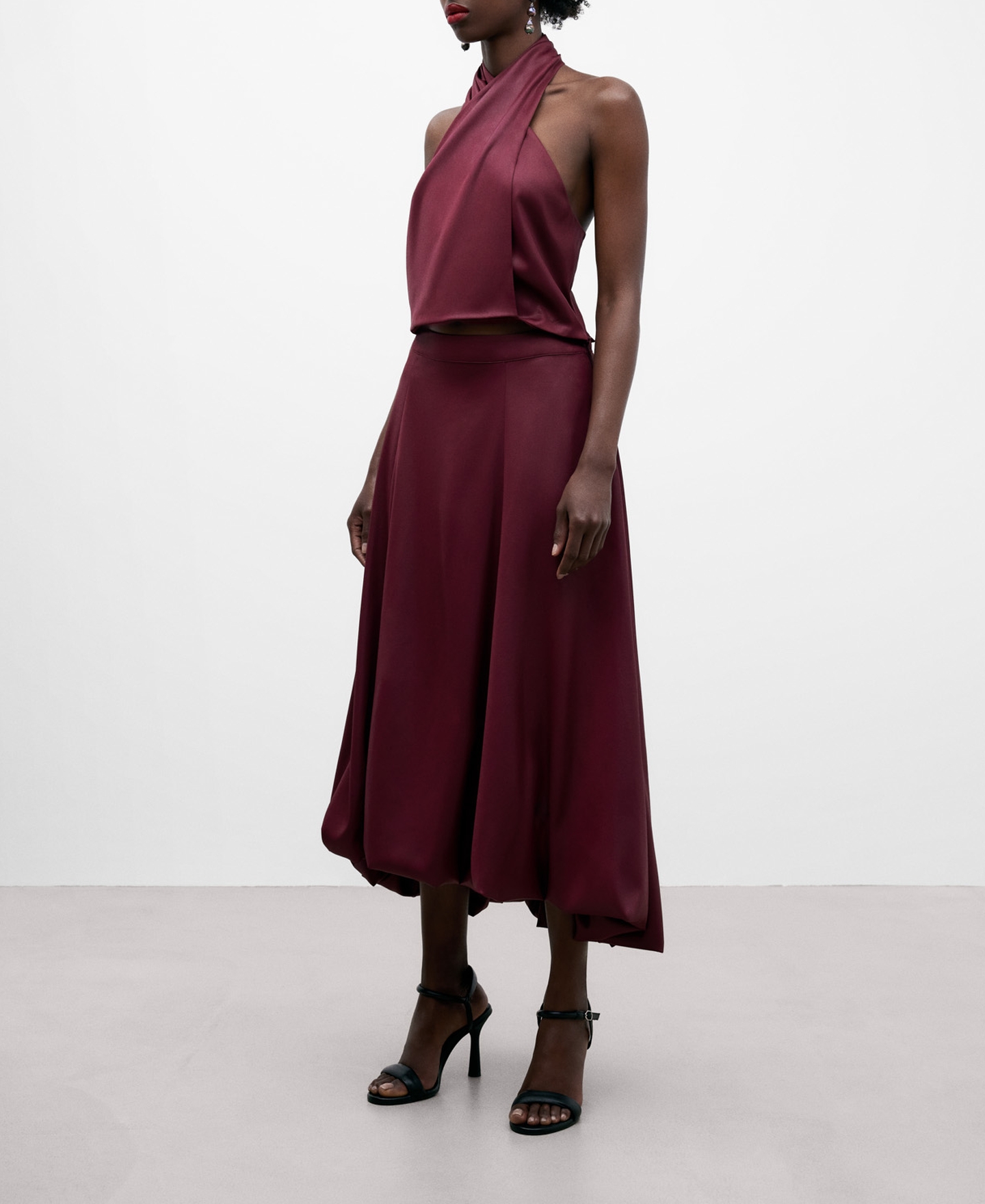 Falda midi abullonada image number 1