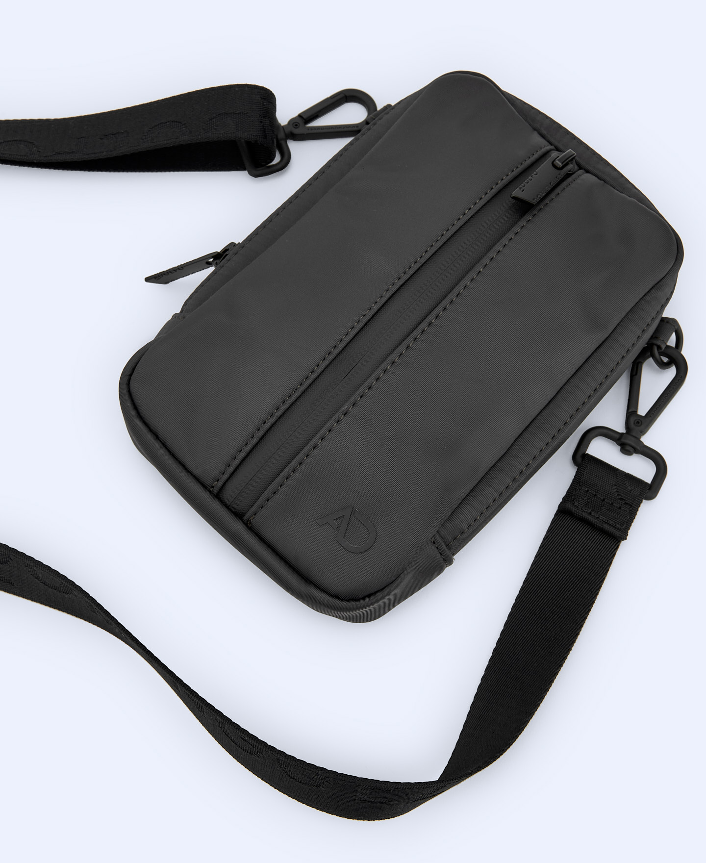 フロントジッパーの携帯電話ホルダー image number 2