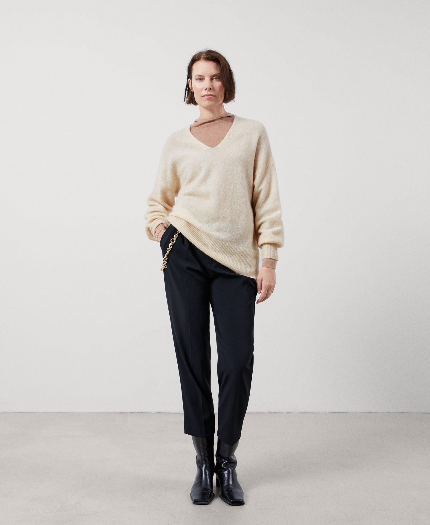 V-neck mohair sweater image number 1