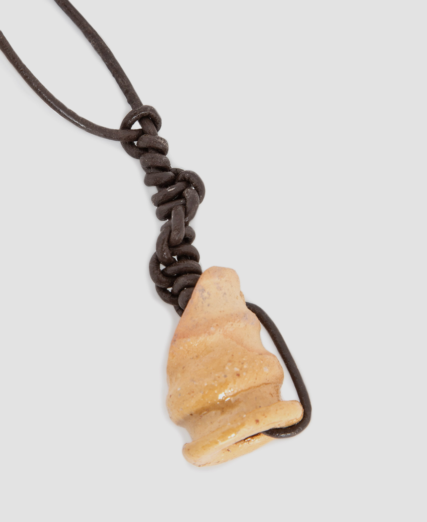 Niñodaguia tubular handle pendant image number 2