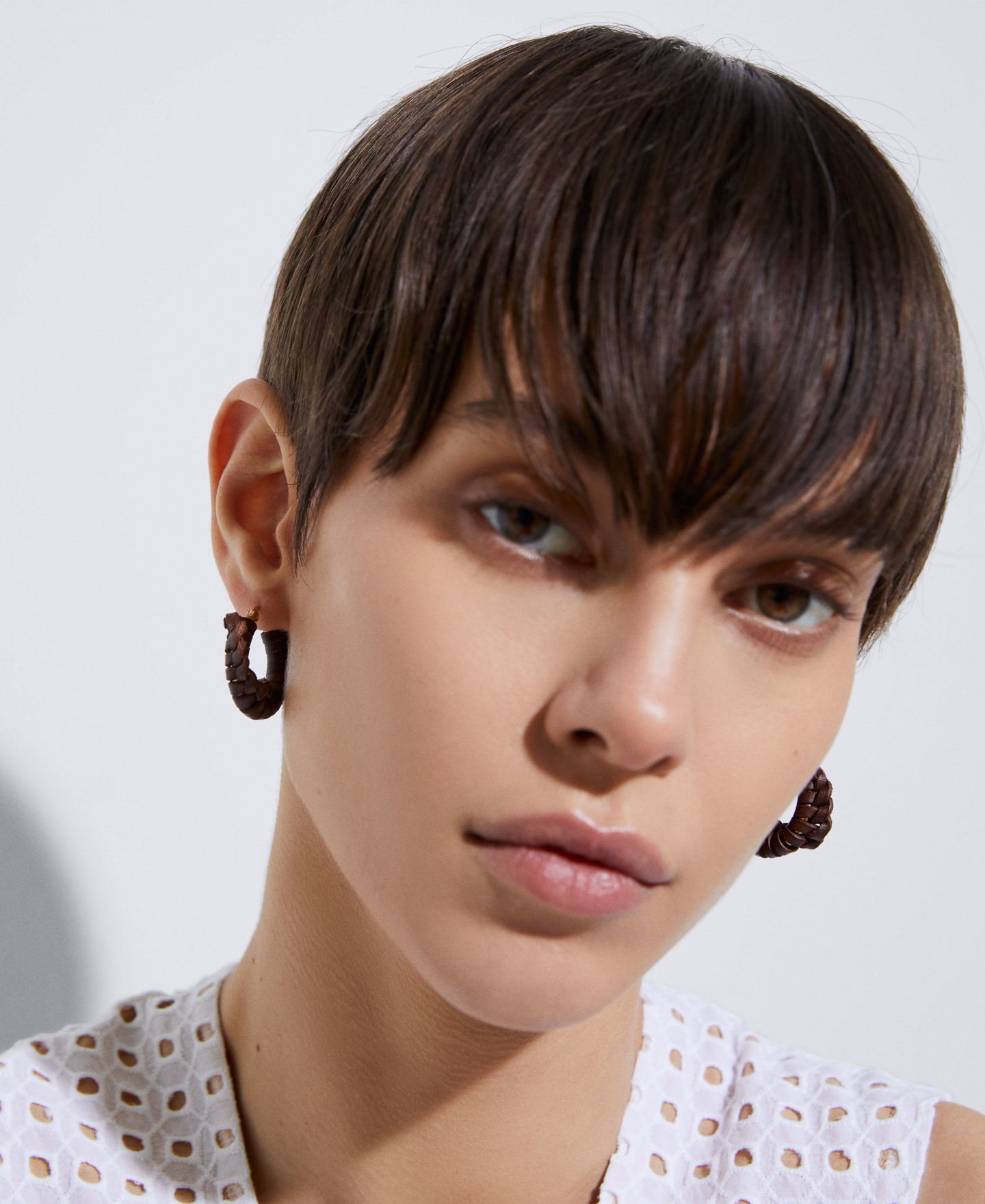 Braided leather hoop earring image number 3