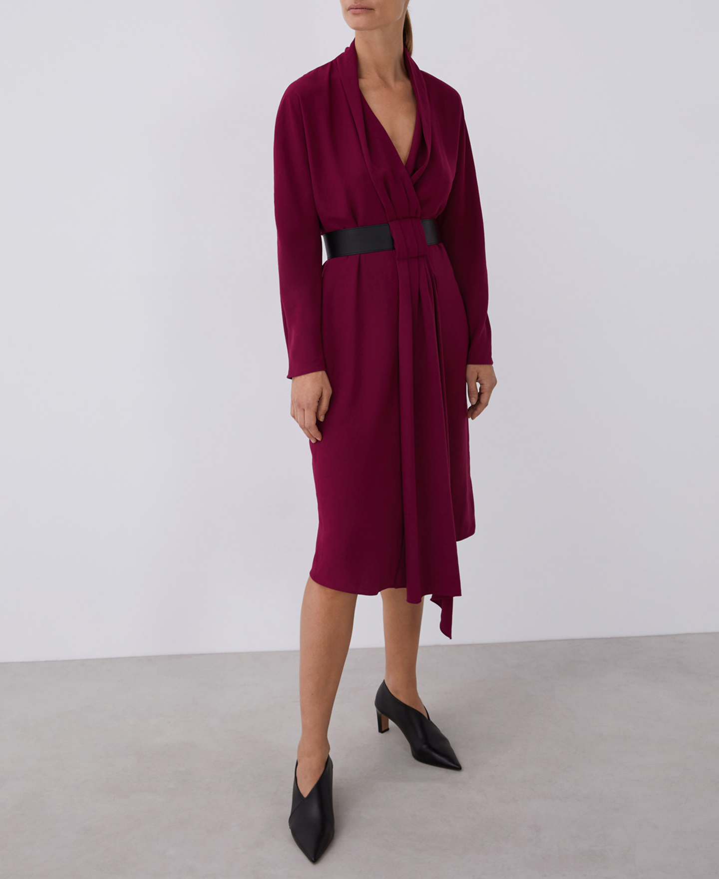 Wrap dress with faux leather belt image number 4