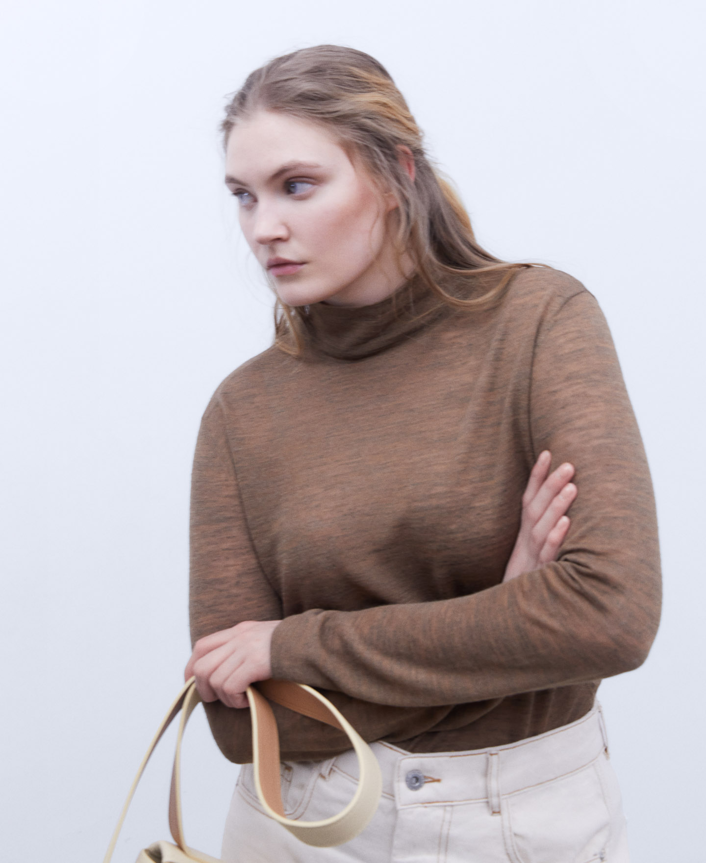 Linen and alpaca wool fabric sweater image number 0
